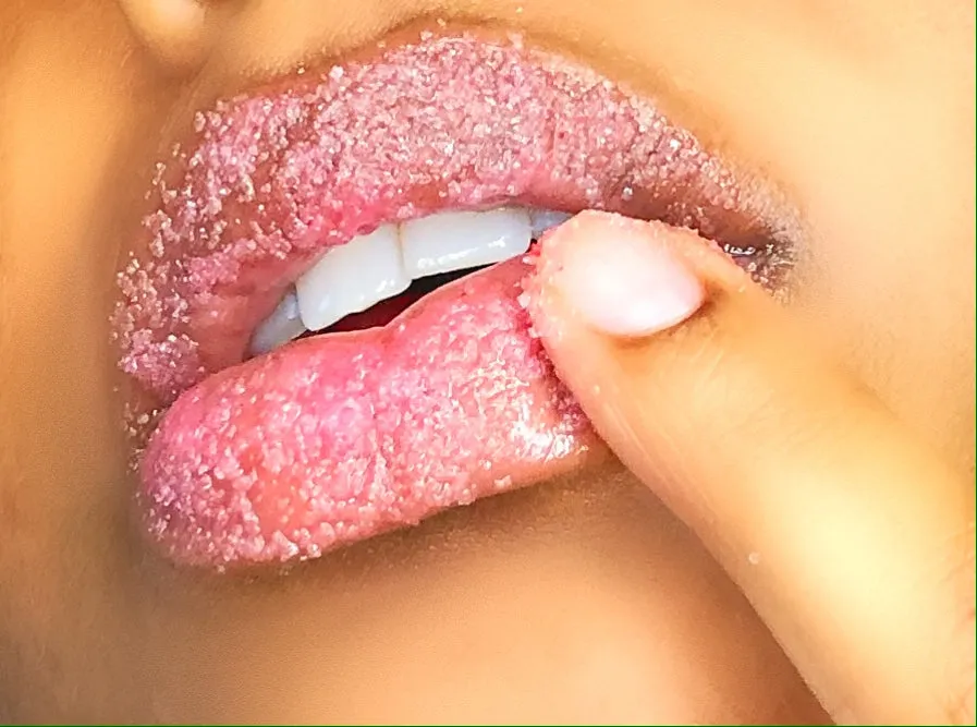 KIWI STRAWBERRY LIP POLISH