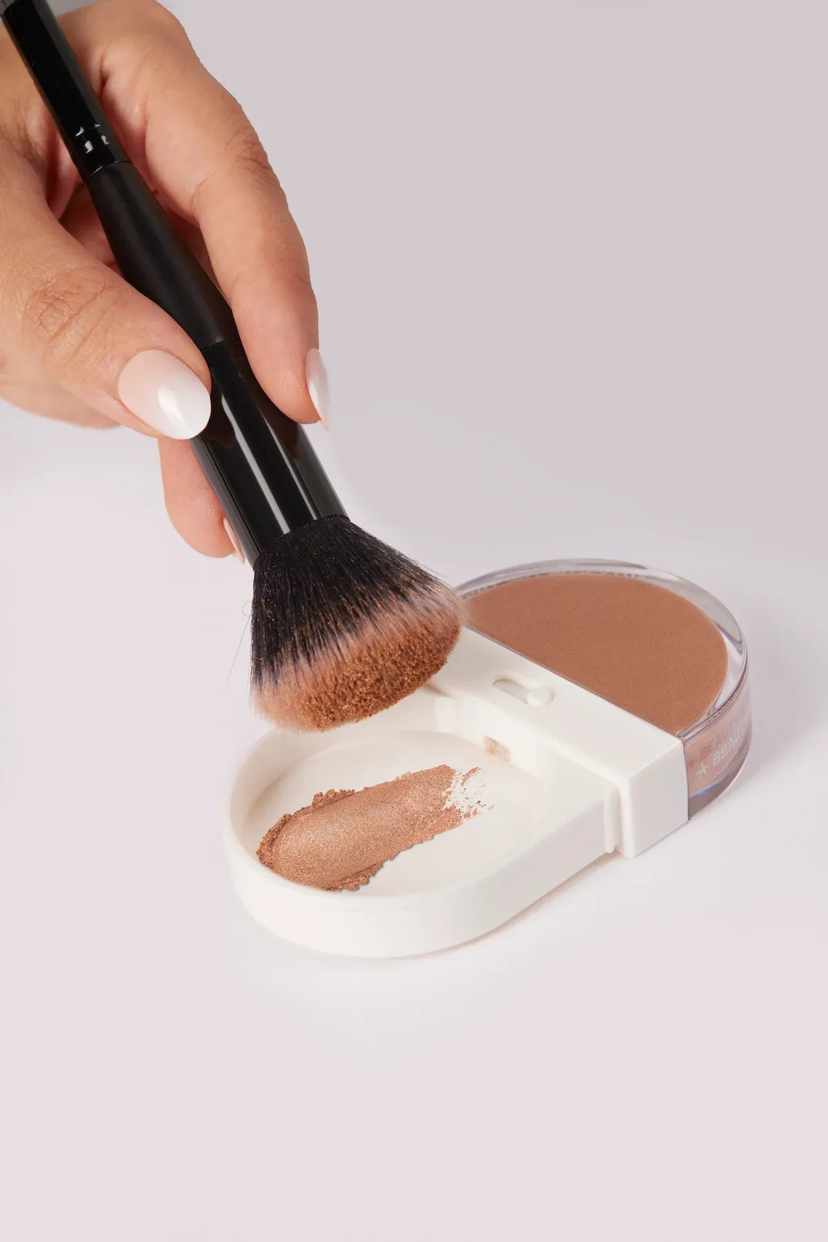 La bomb Highlighter Pinky Promise