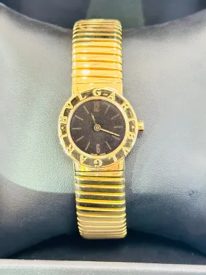 Ladies Bvlgari Bulgari 18K Yellow Gold Tubogas 23mm Quartz Bangle Watch BB 23 2T MINT