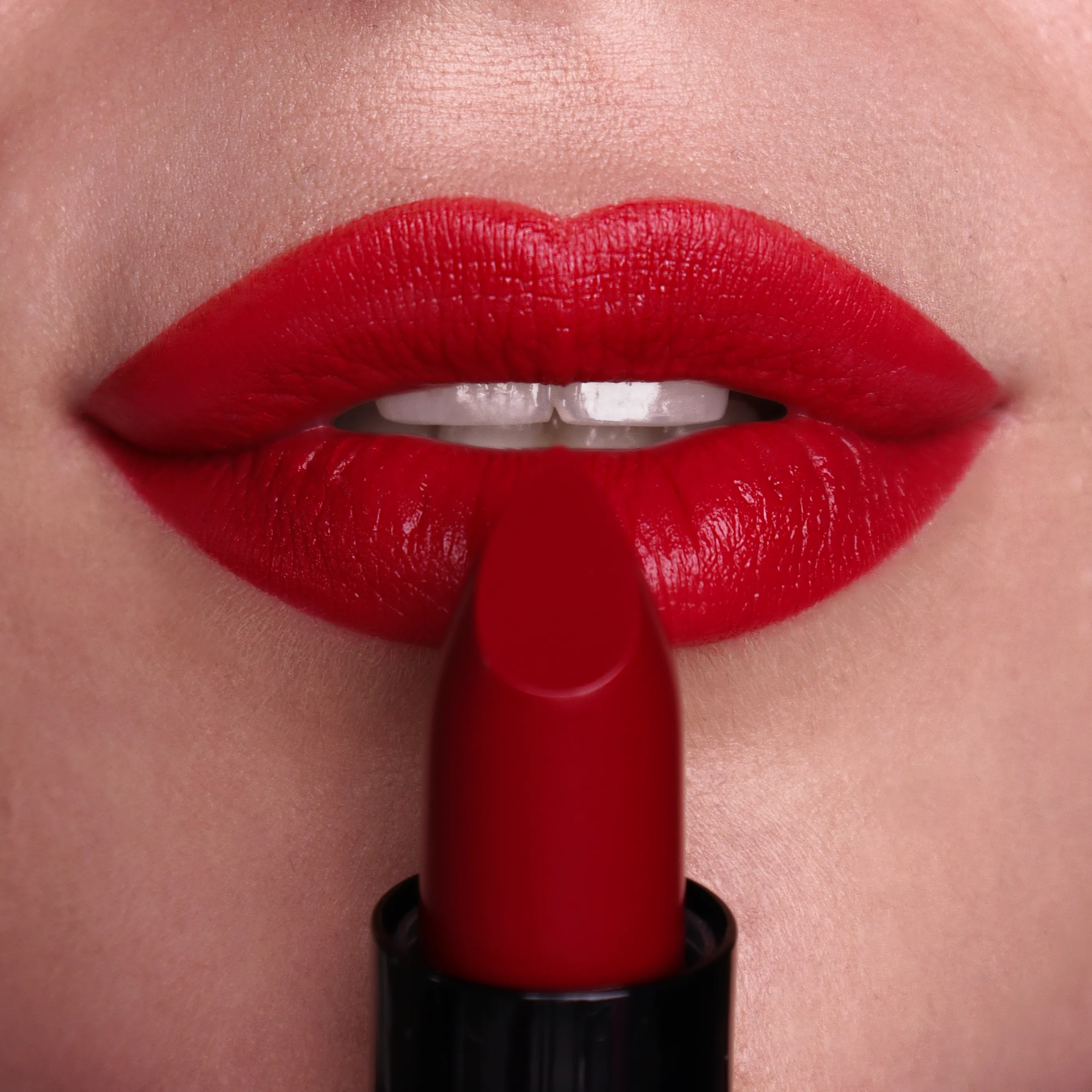 LIPSTICK CREAMY MATTE n. 04 - KINTSUGI Limited edition - TRUE MAGENTA