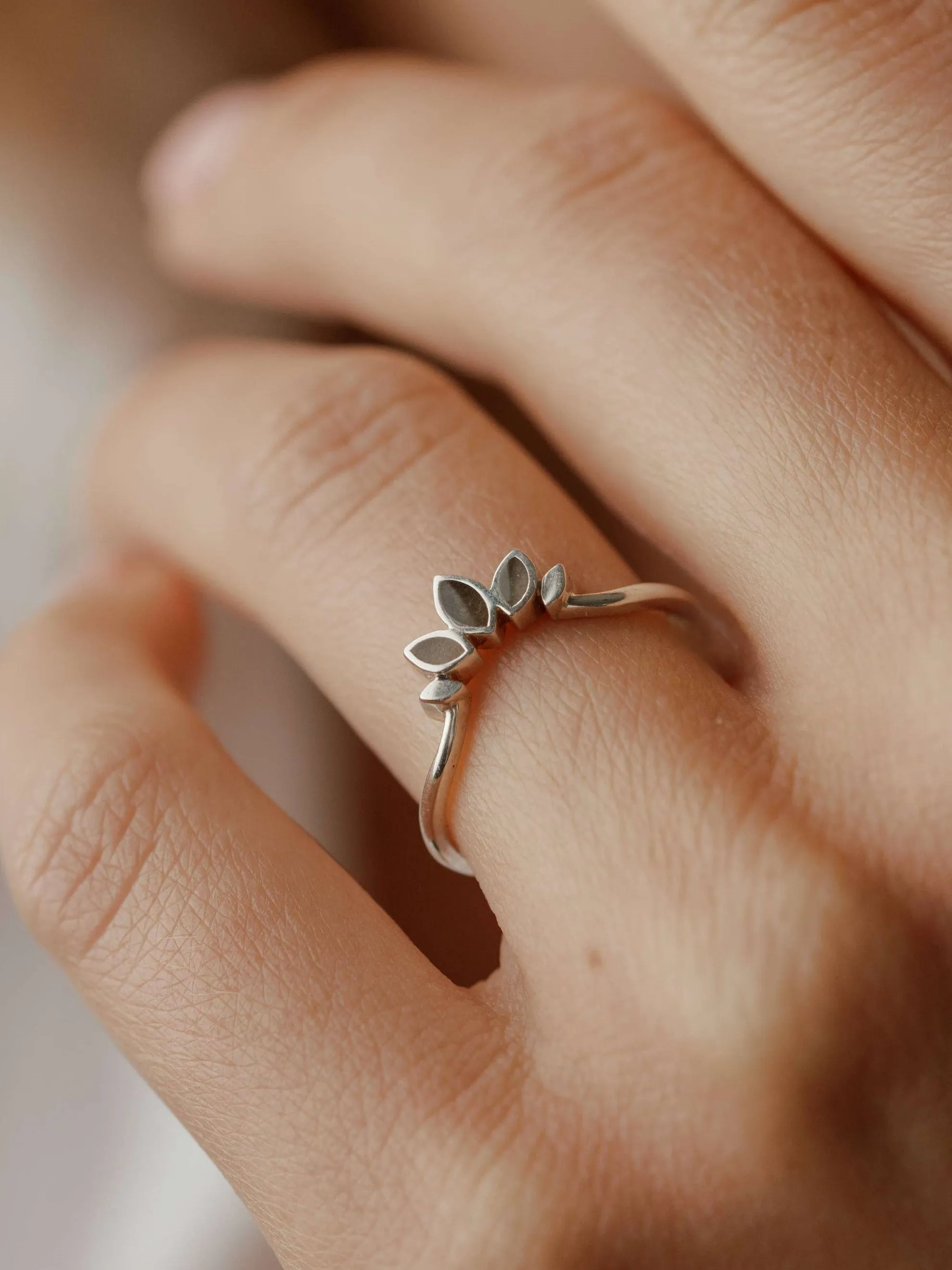 Lotus Cremation Ring in 14K Yellow Gold