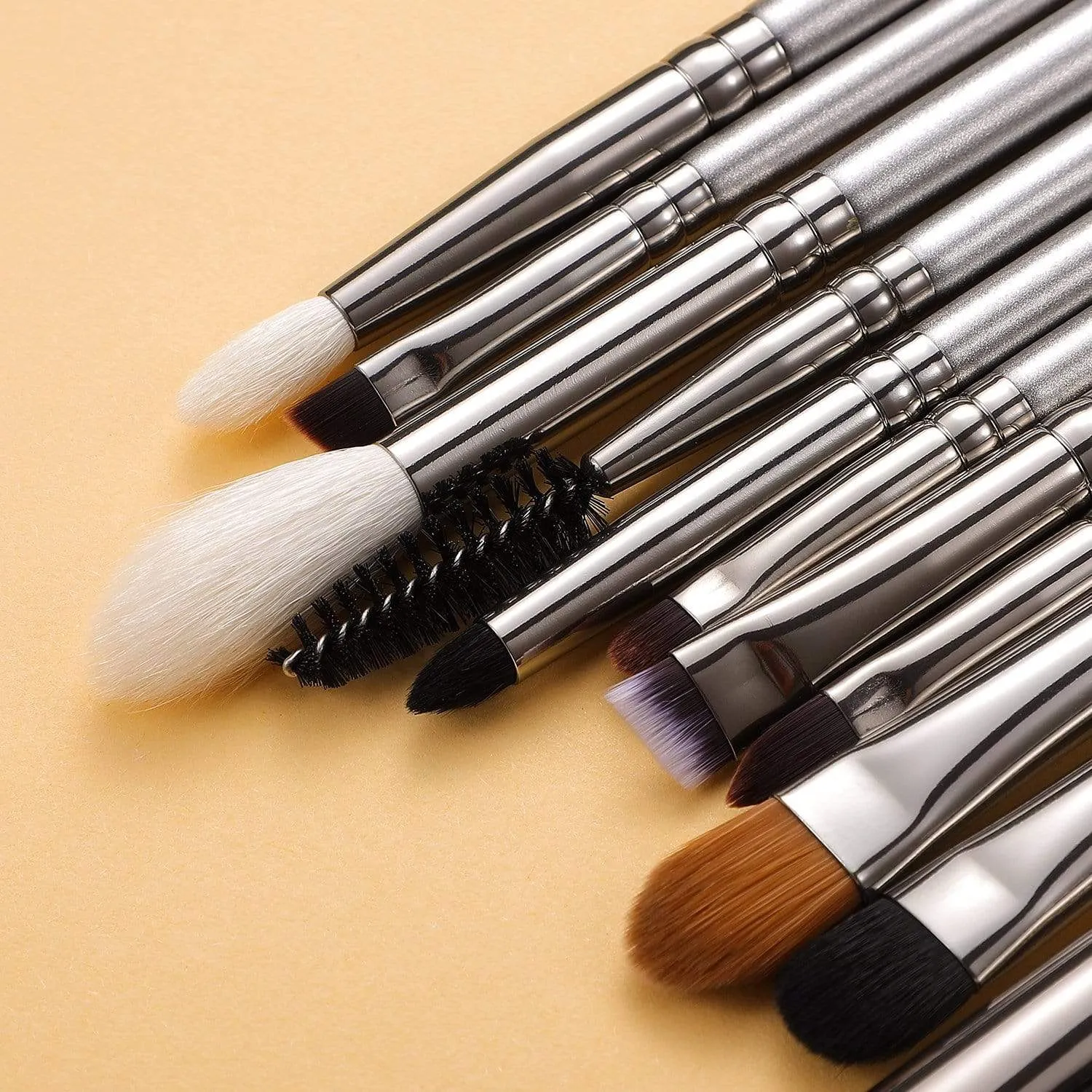 MAGICIAN SERIES - 18 COMPLETE BRUSH KIT - GALAXY SILVER