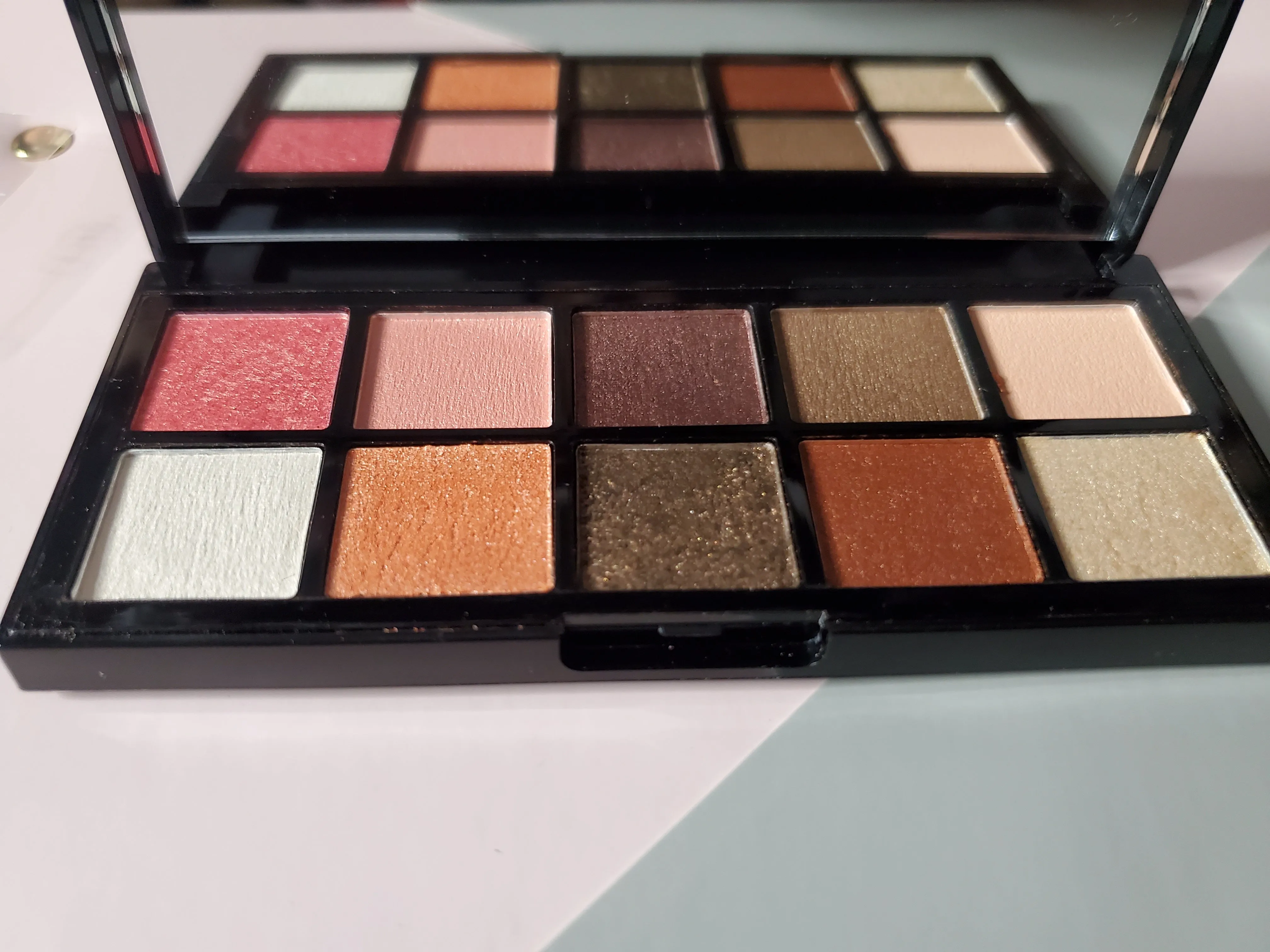 Makeup Color SHIMMER Eyeshadow Palette WATERPROOF