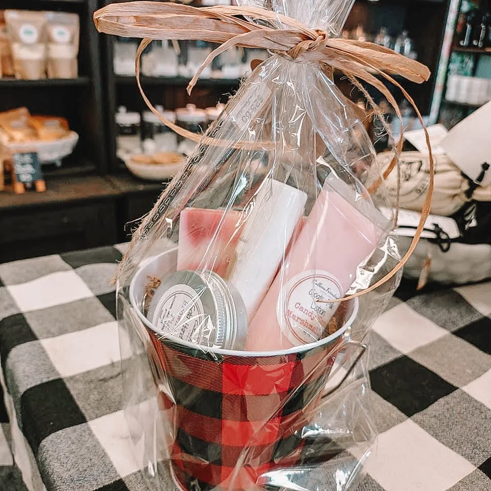 Milk Pail Gift Set - Luxurious Gifts - Mother's Day - Father's Day -Birthday Gifts - Gift Giving - Valentine's Day - Christmas Gift