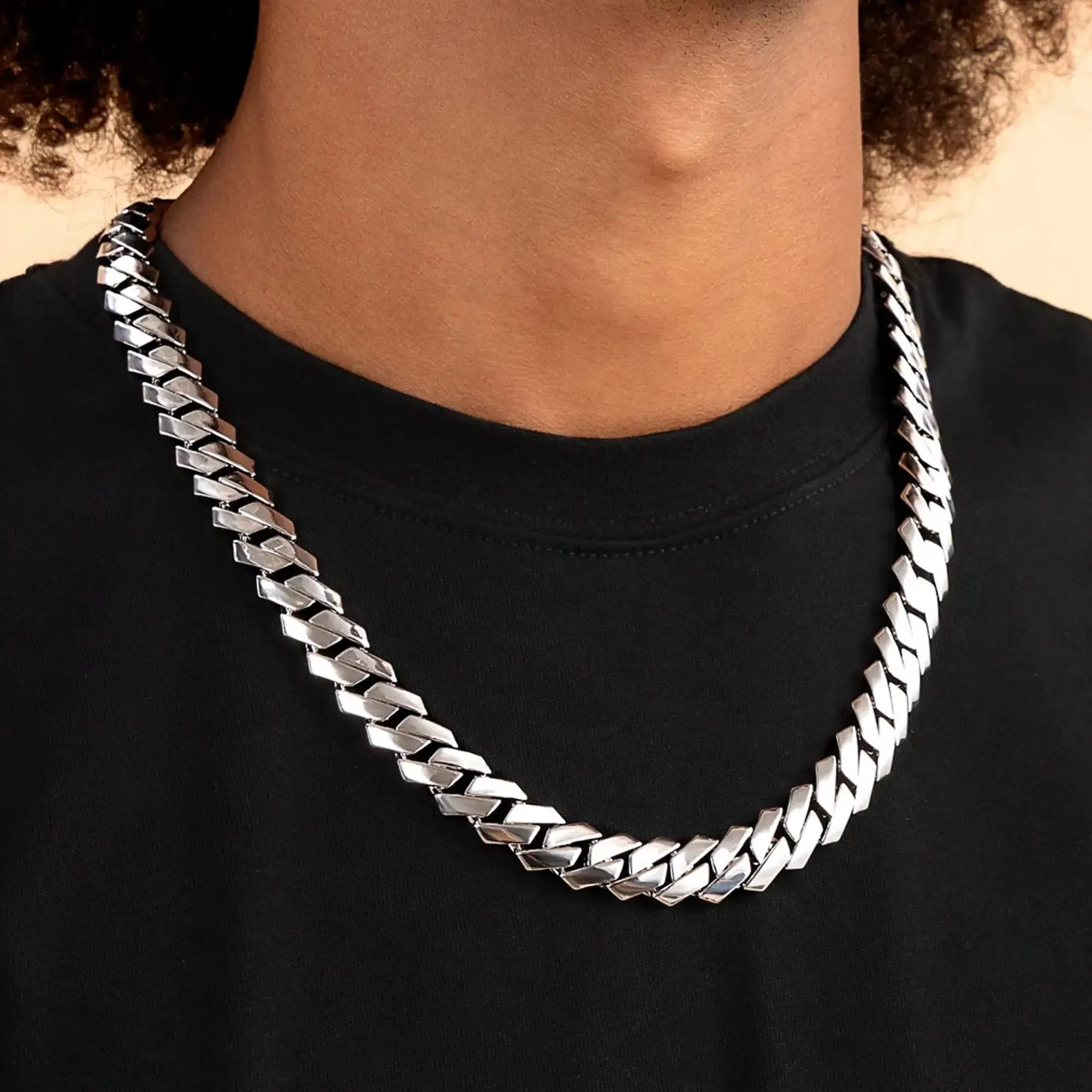 Moissanite Plain Gold Prong Cuban Link Chain - 15mm