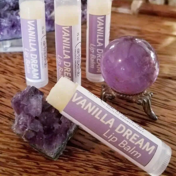 MOISTURIZING LIP BALM