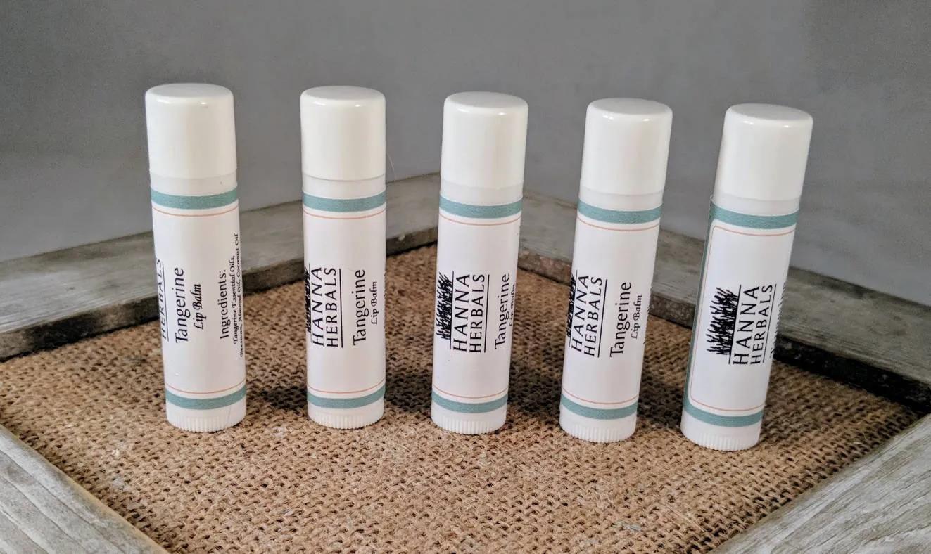 Moisturizing organic lip balm