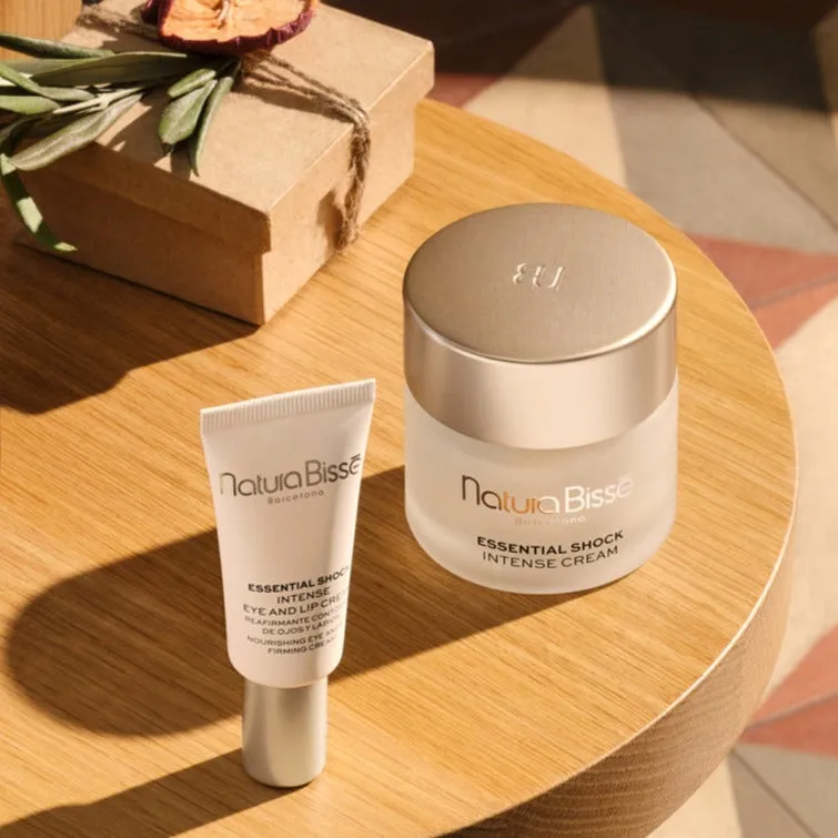 Natura Bisse Essential Shock Holiday Gift Set