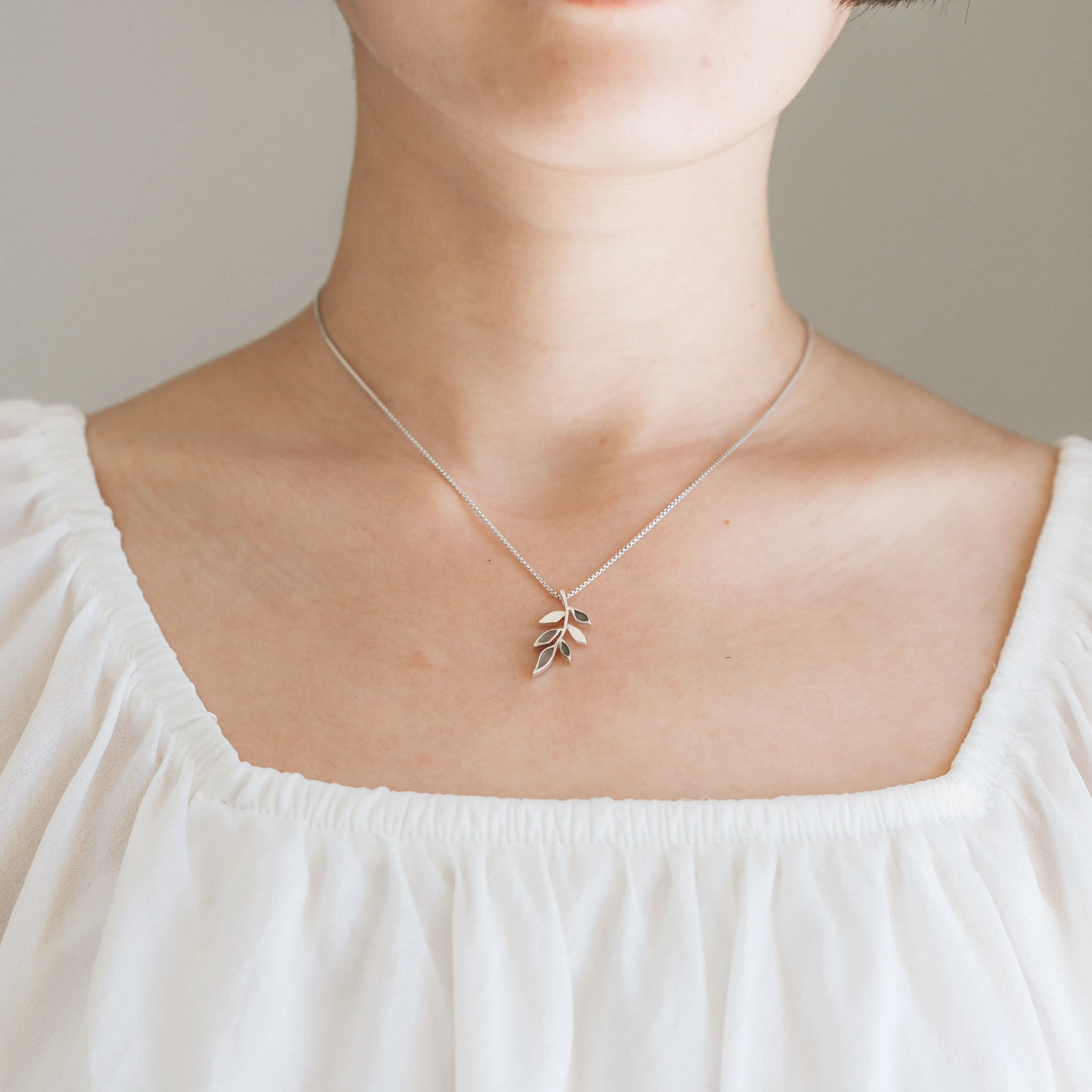 Olive Branch Cremation Necklace in 14K Yellow Gold