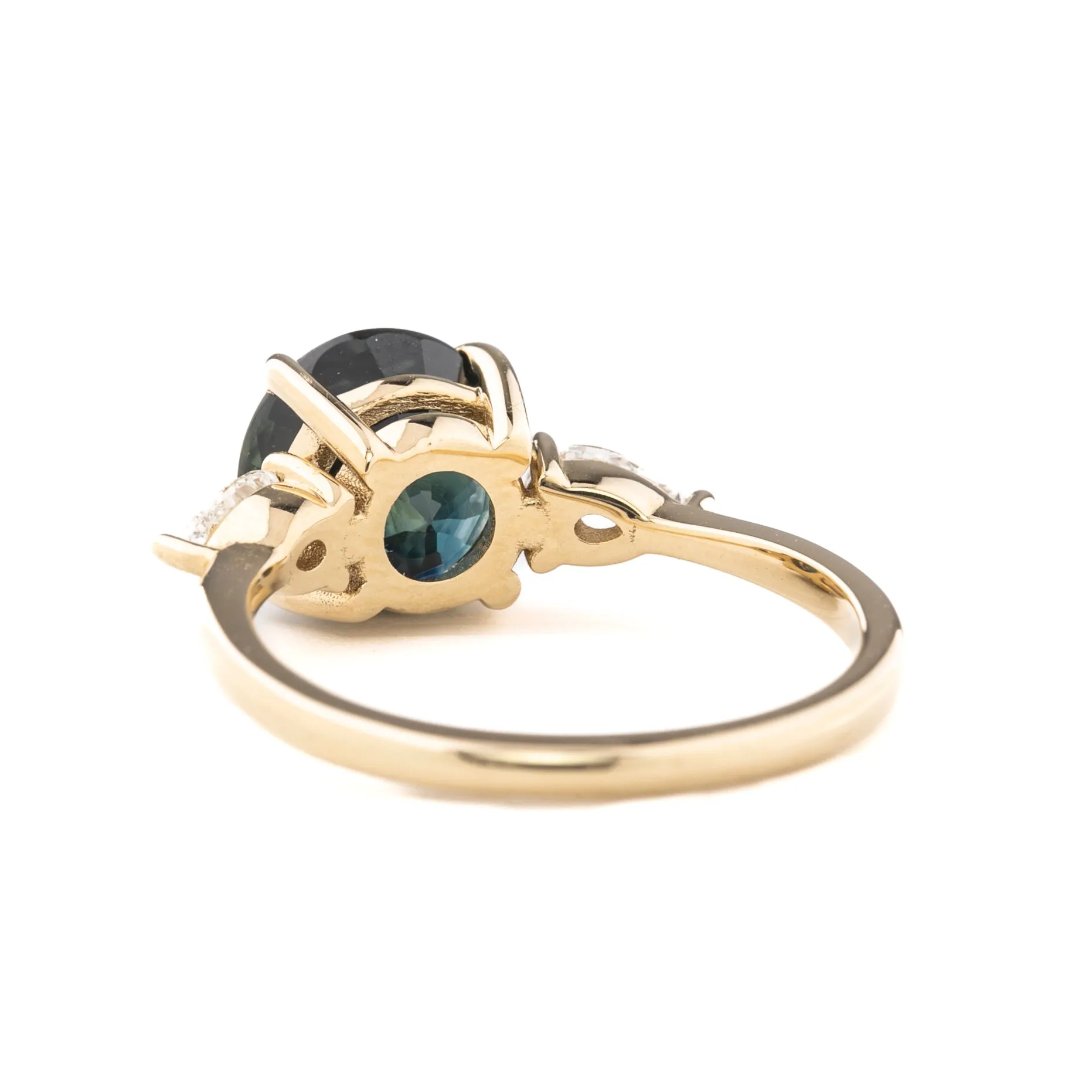 Olivia Grand Ring 3.60ct Blue Green Sapphire
