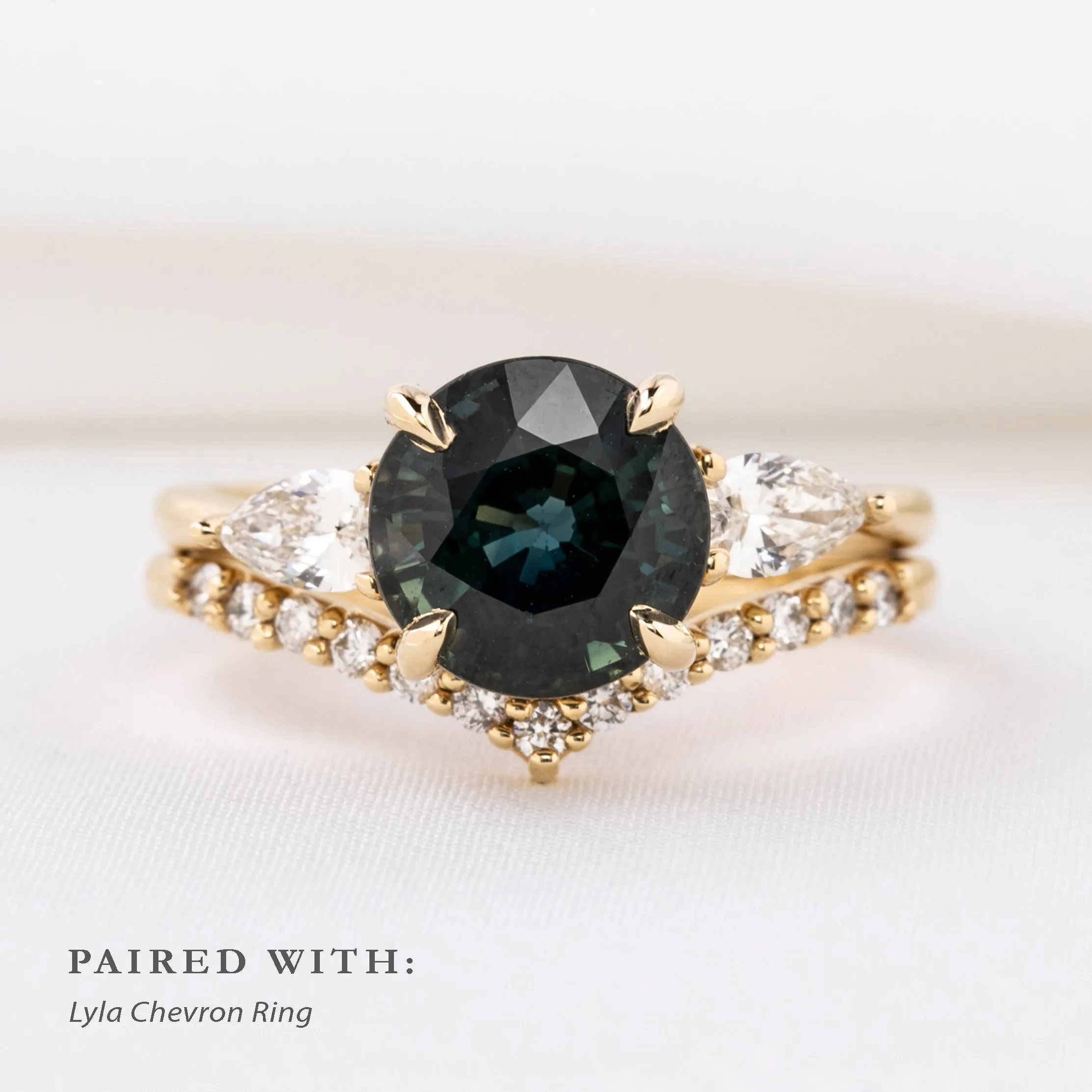 Olivia Grand Ring 3.60ct Blue Green Sapphire
