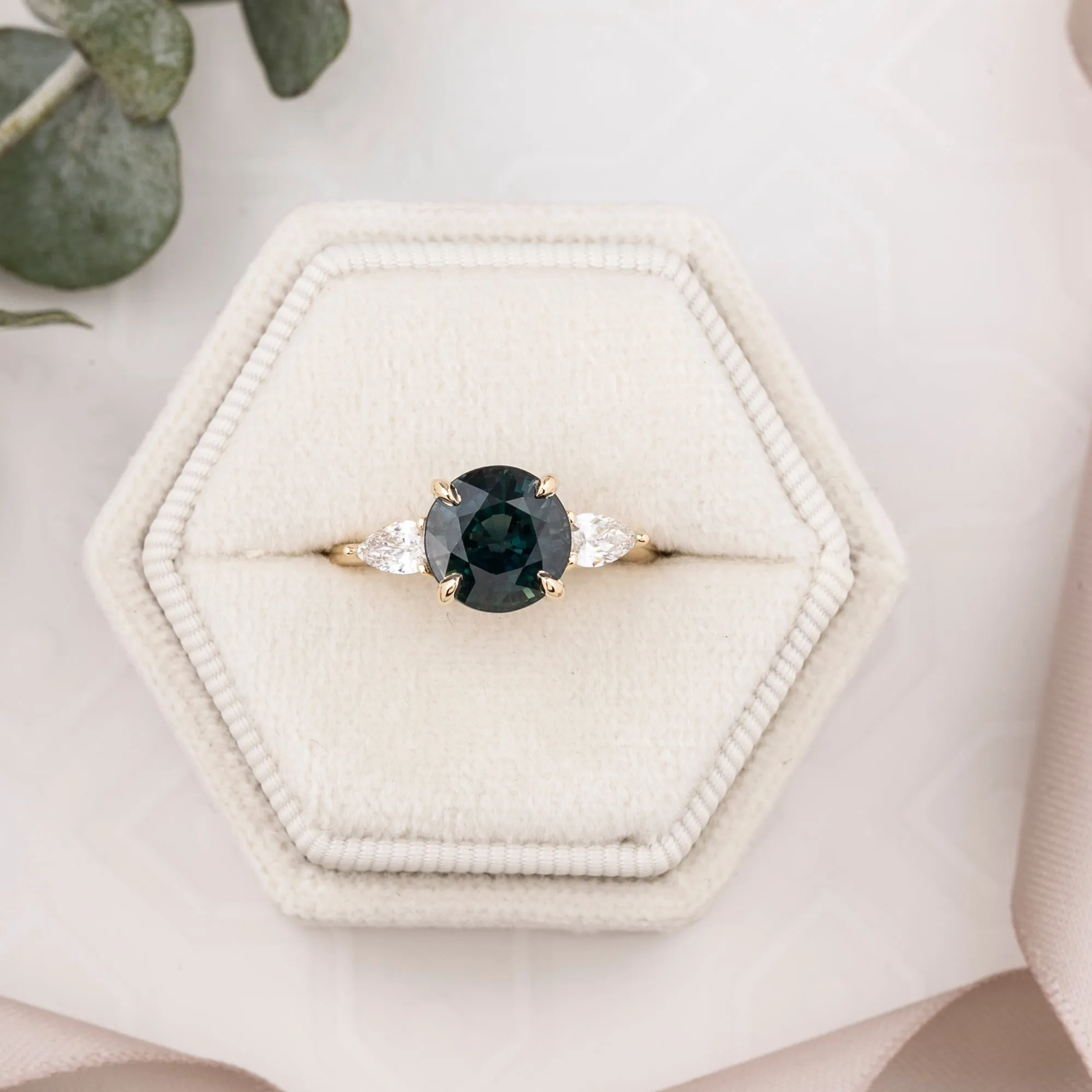 Olivia Grand Ring 3.60ct Blue Green Sapphire