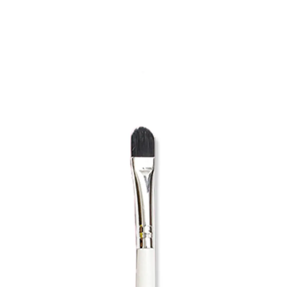 P11 - Flat Cut Crease Eye brush