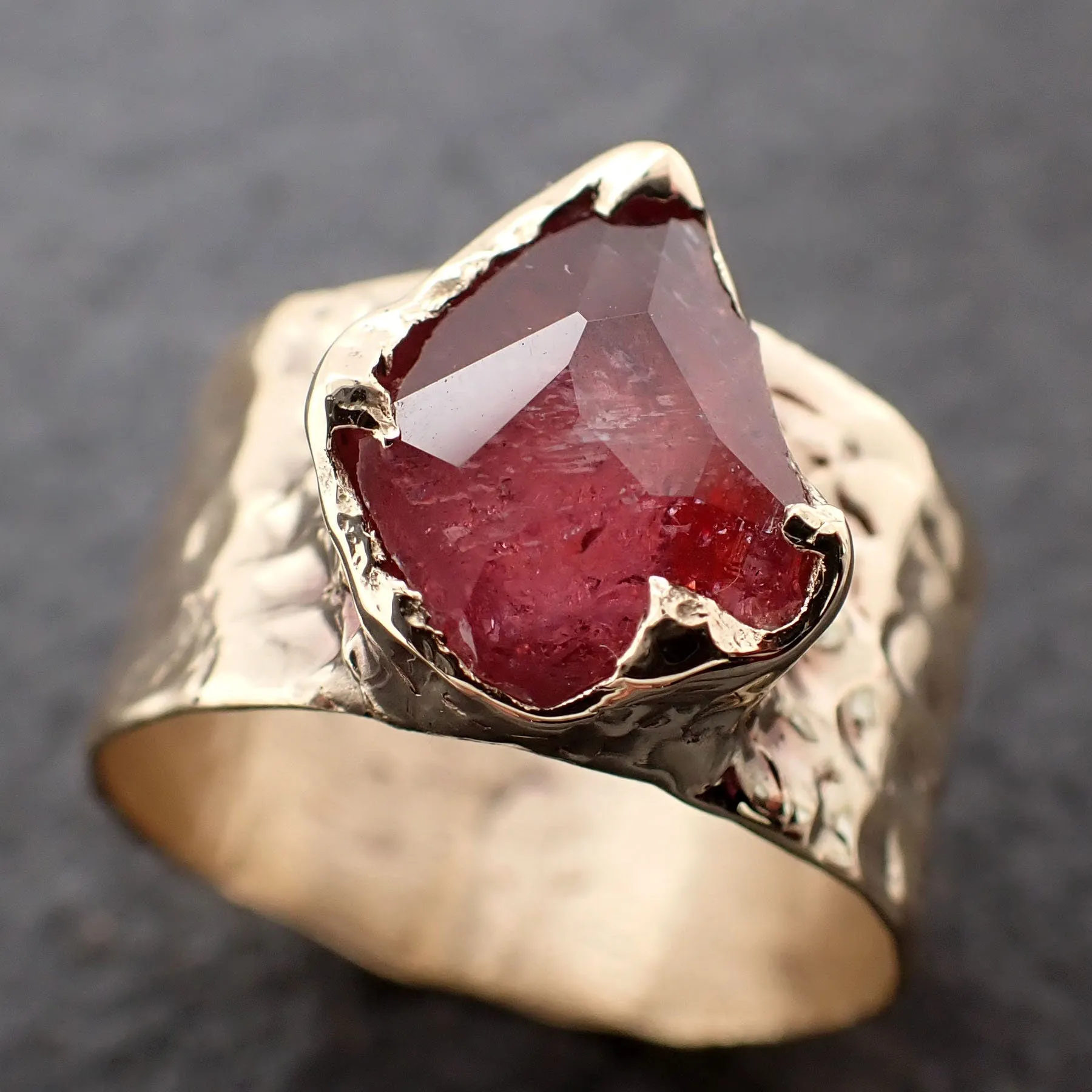 Partially Faceted Ruby Sapphire Ring Gemstone Ring Cocktail Solitaire Yellow 14k Cigar band 3219