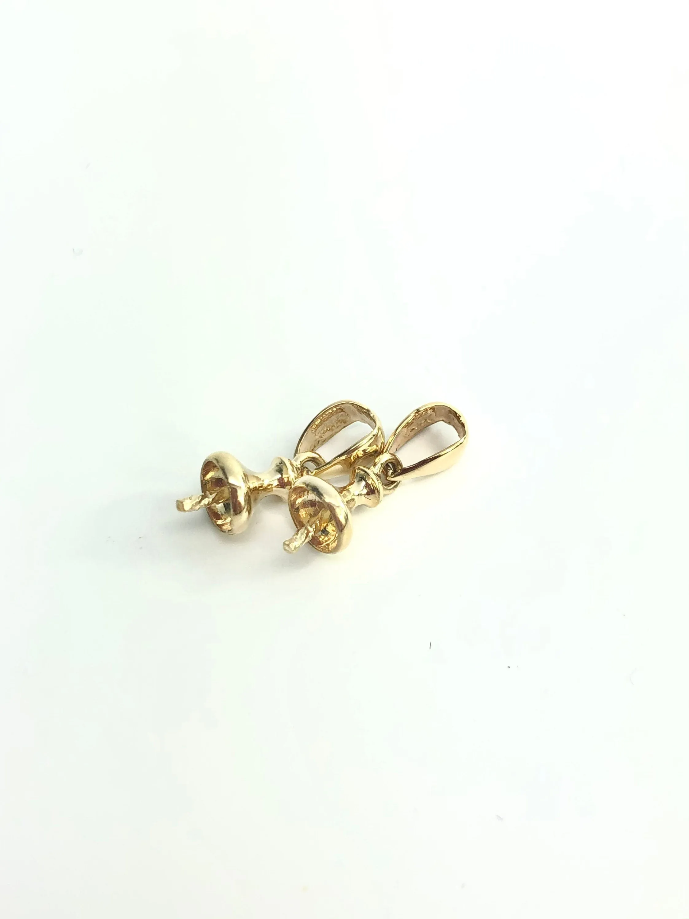 Pearl Pendant Setting - 14K Yellow Gold - Setting only - No pearl included. TP-241/14KGF