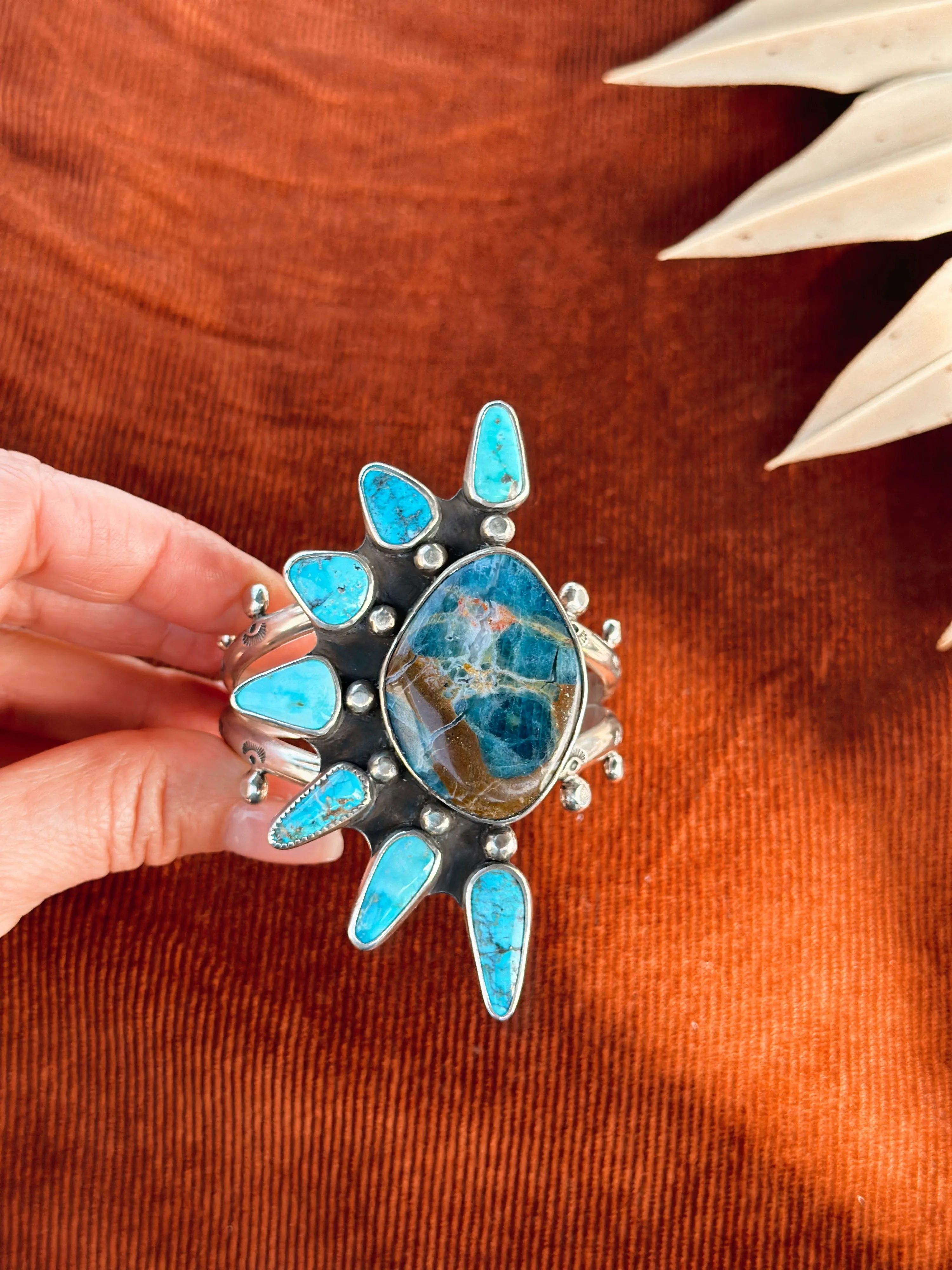 PHOENIX CUFF - NO.1