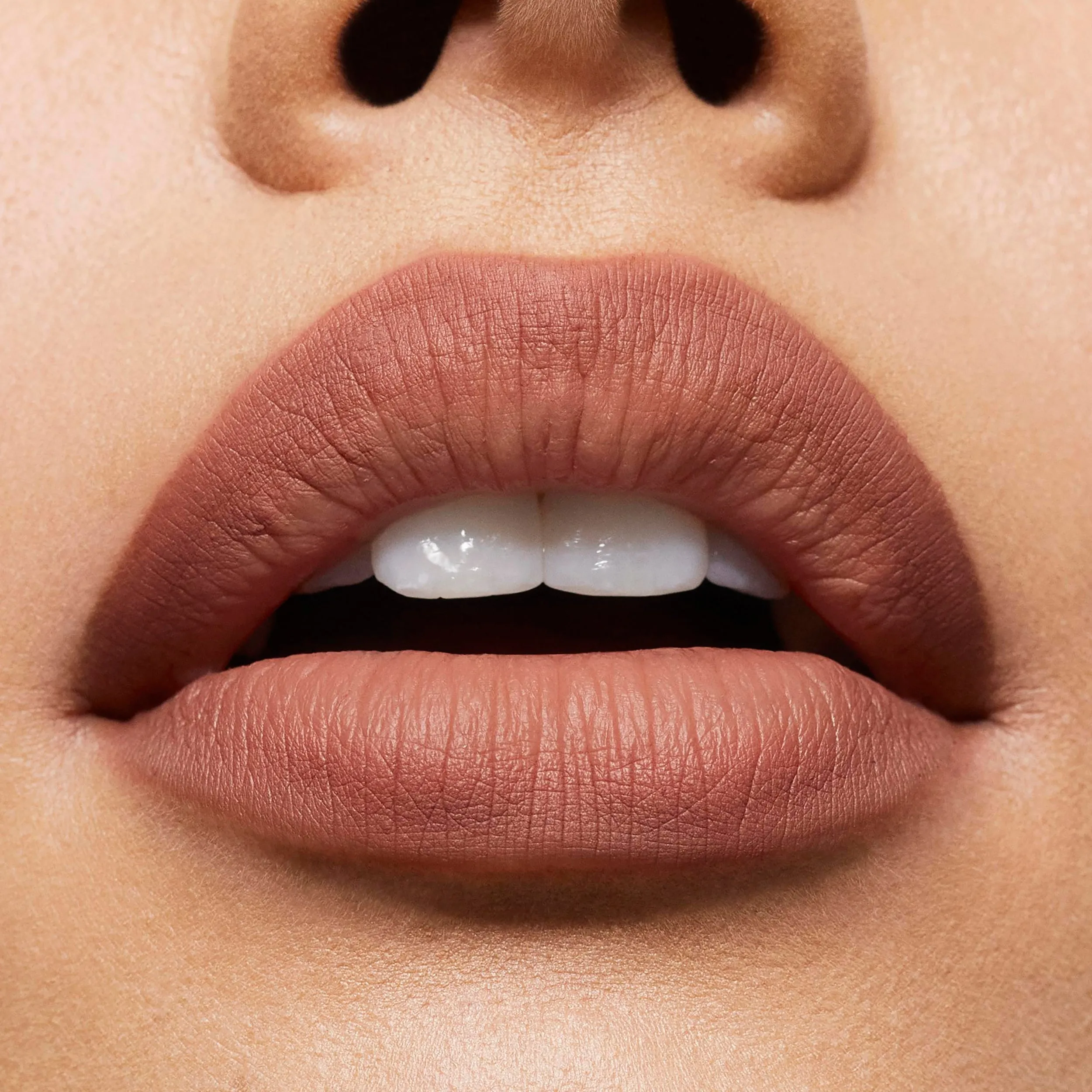 Precision Pout Lip Liner