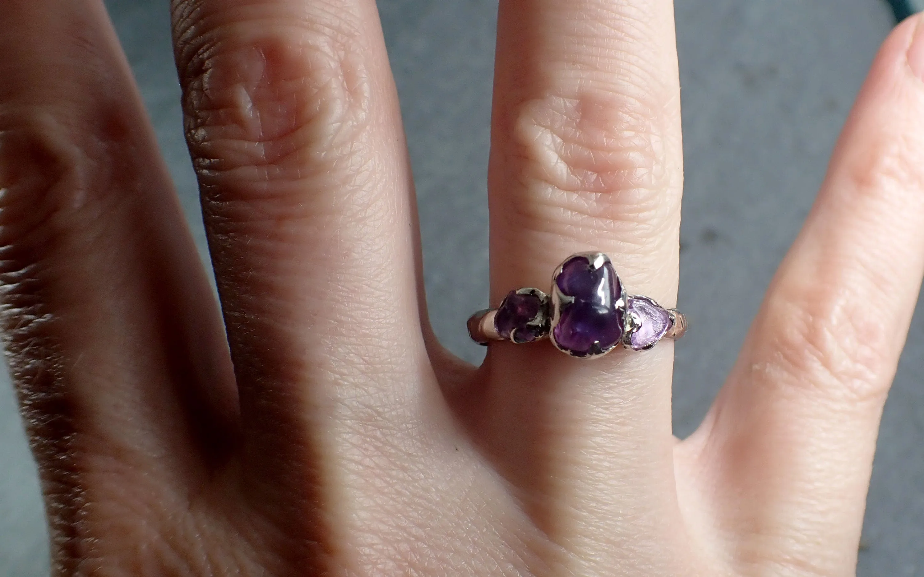 purple Sapphire tumbled White 14k gold multi stone gemstone ring 3090