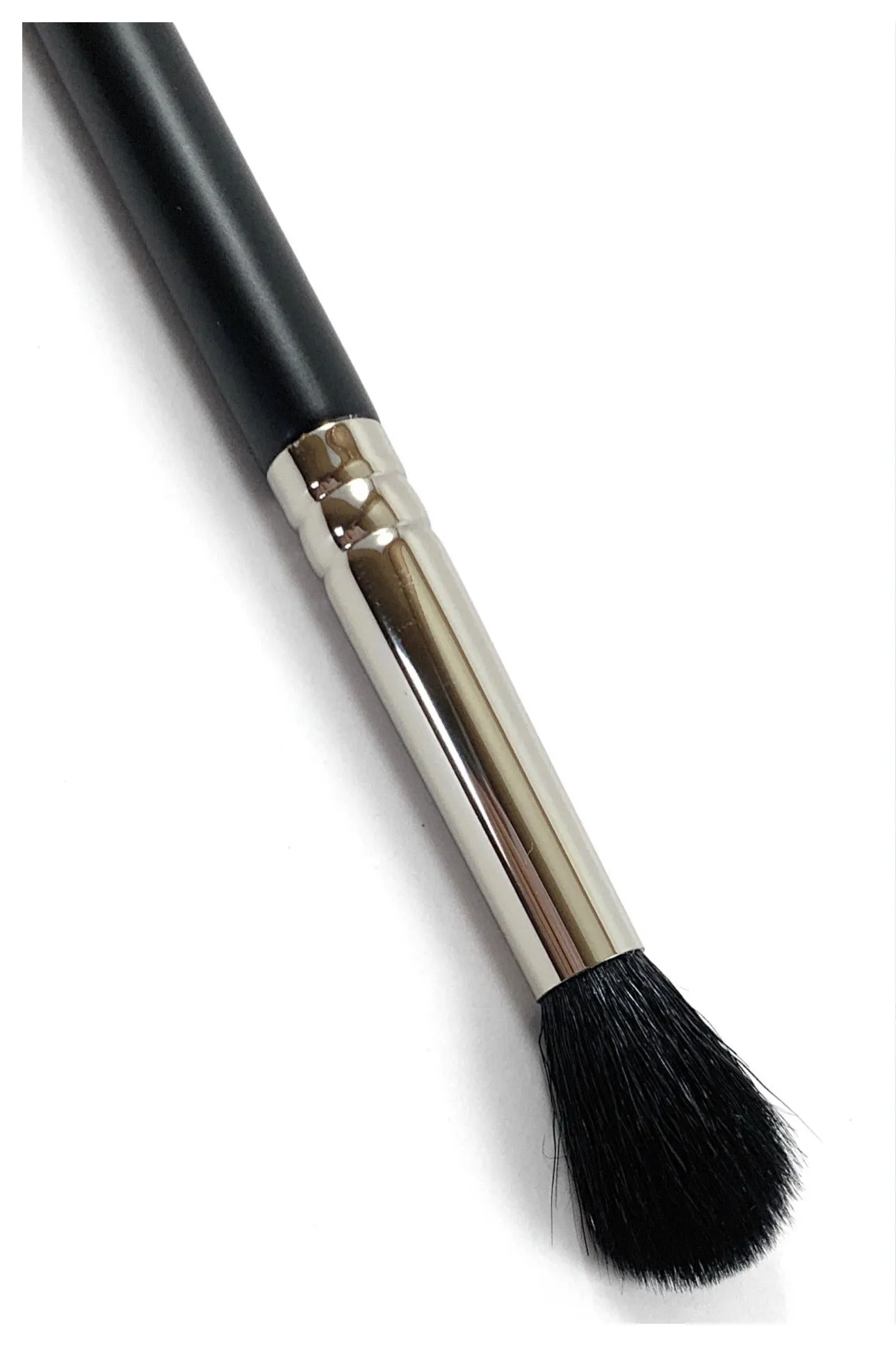 R&M 524 Fluff Round Crease Eyeshadow Blending brush