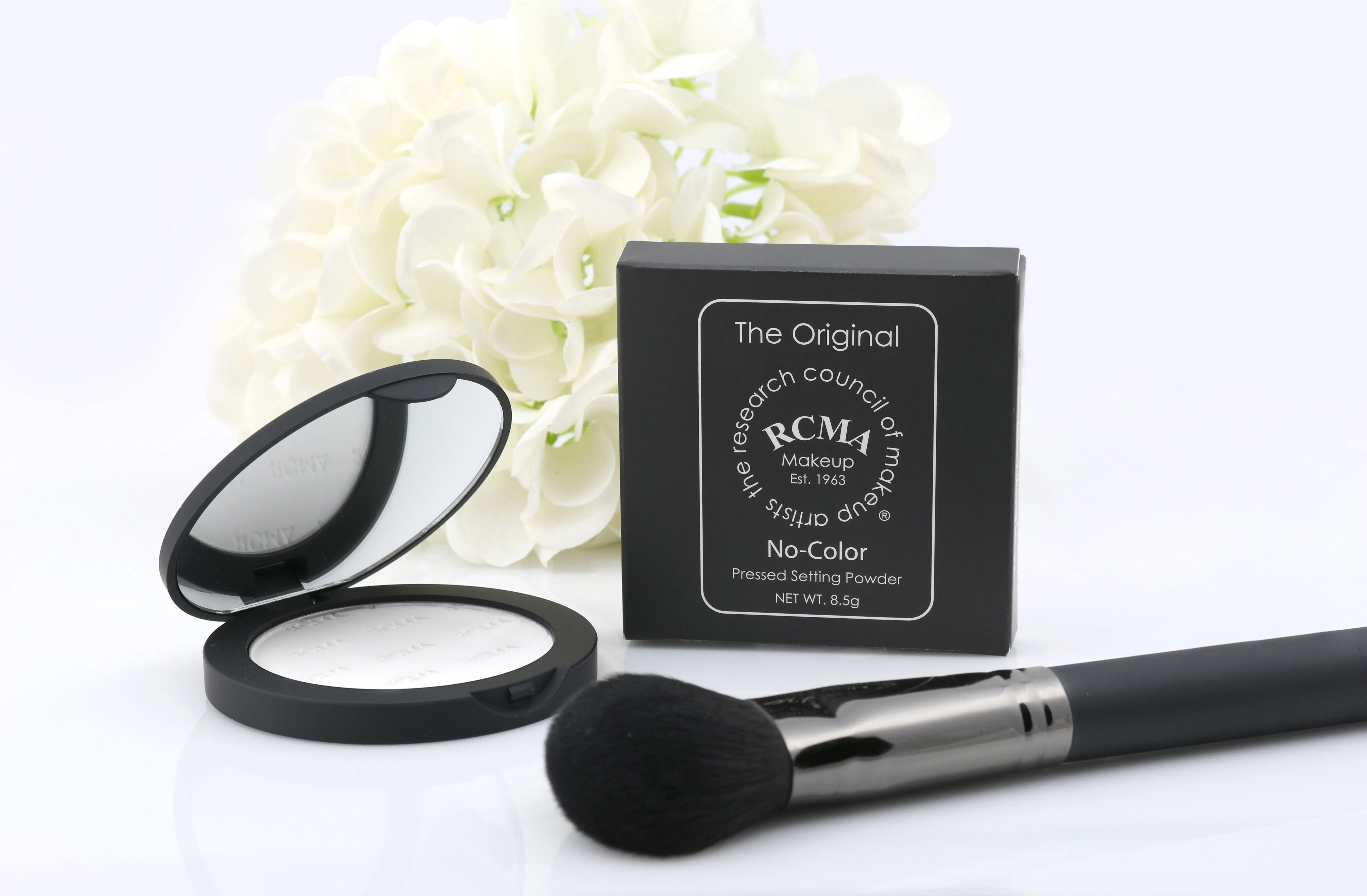 RCMA No Colour Pressed Powder