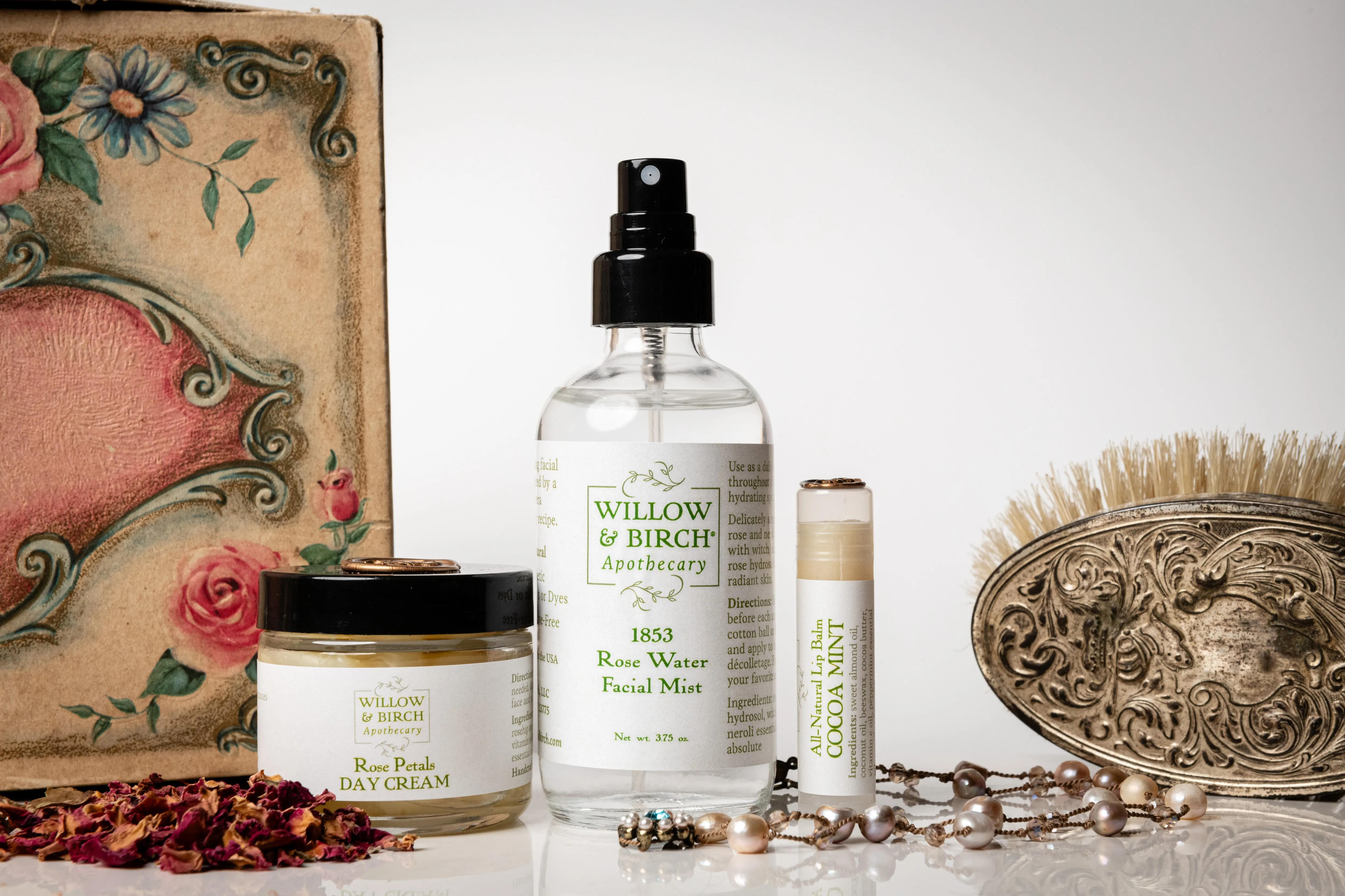 Rose Beauty Essentials - Gift Set