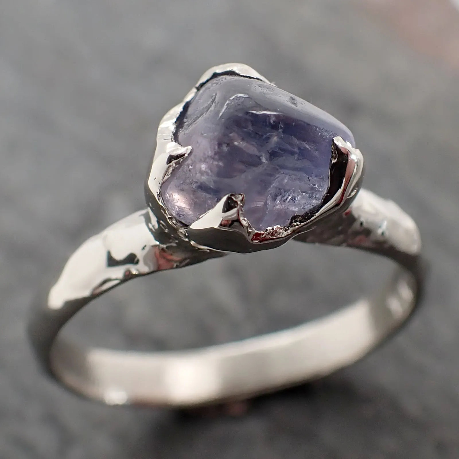 Sapphire Blue tumbled White 14k gold Solitaire gemstone ring 2850