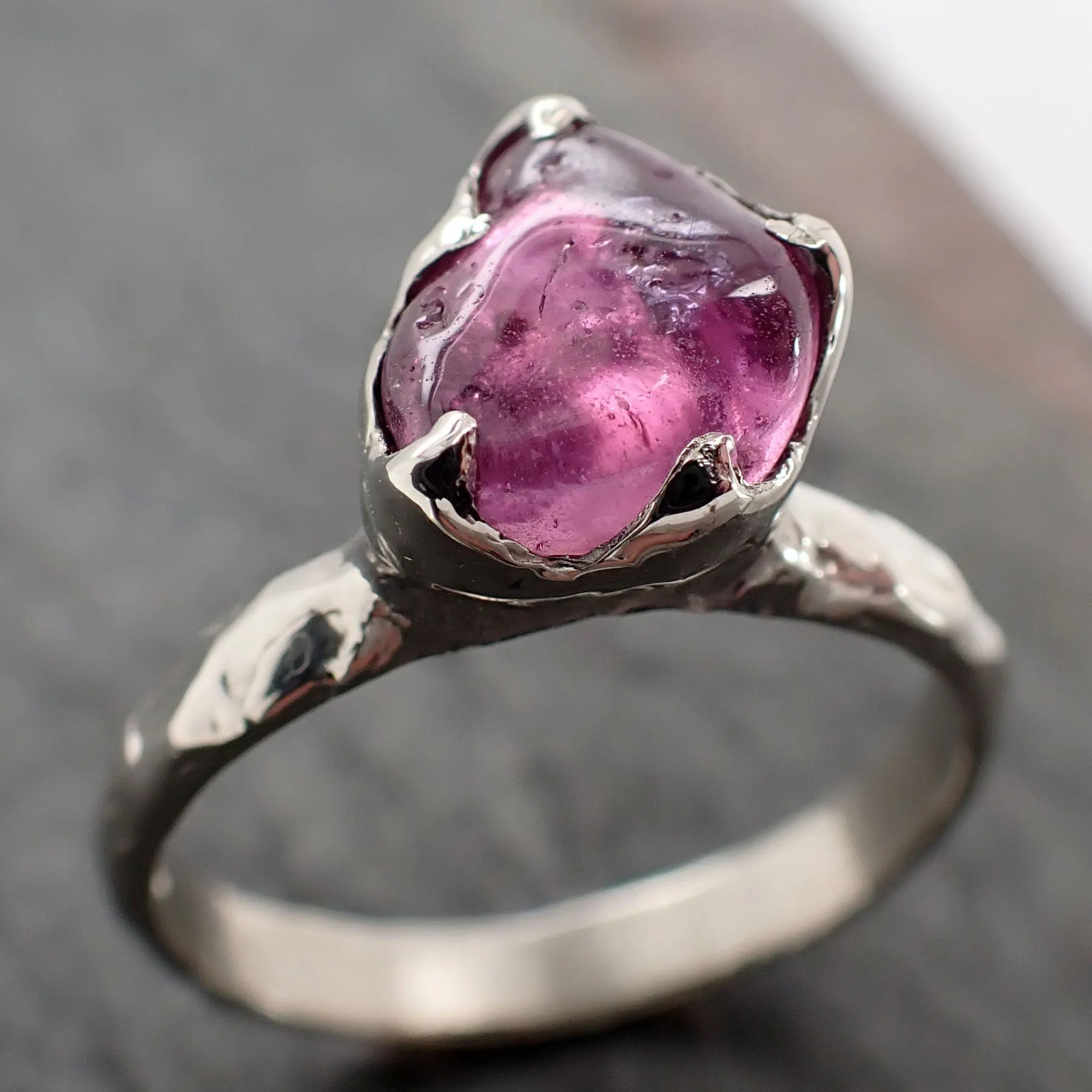 Sapphire hot pink tumbled 14k White gold Solitaire gemstone ring 2883