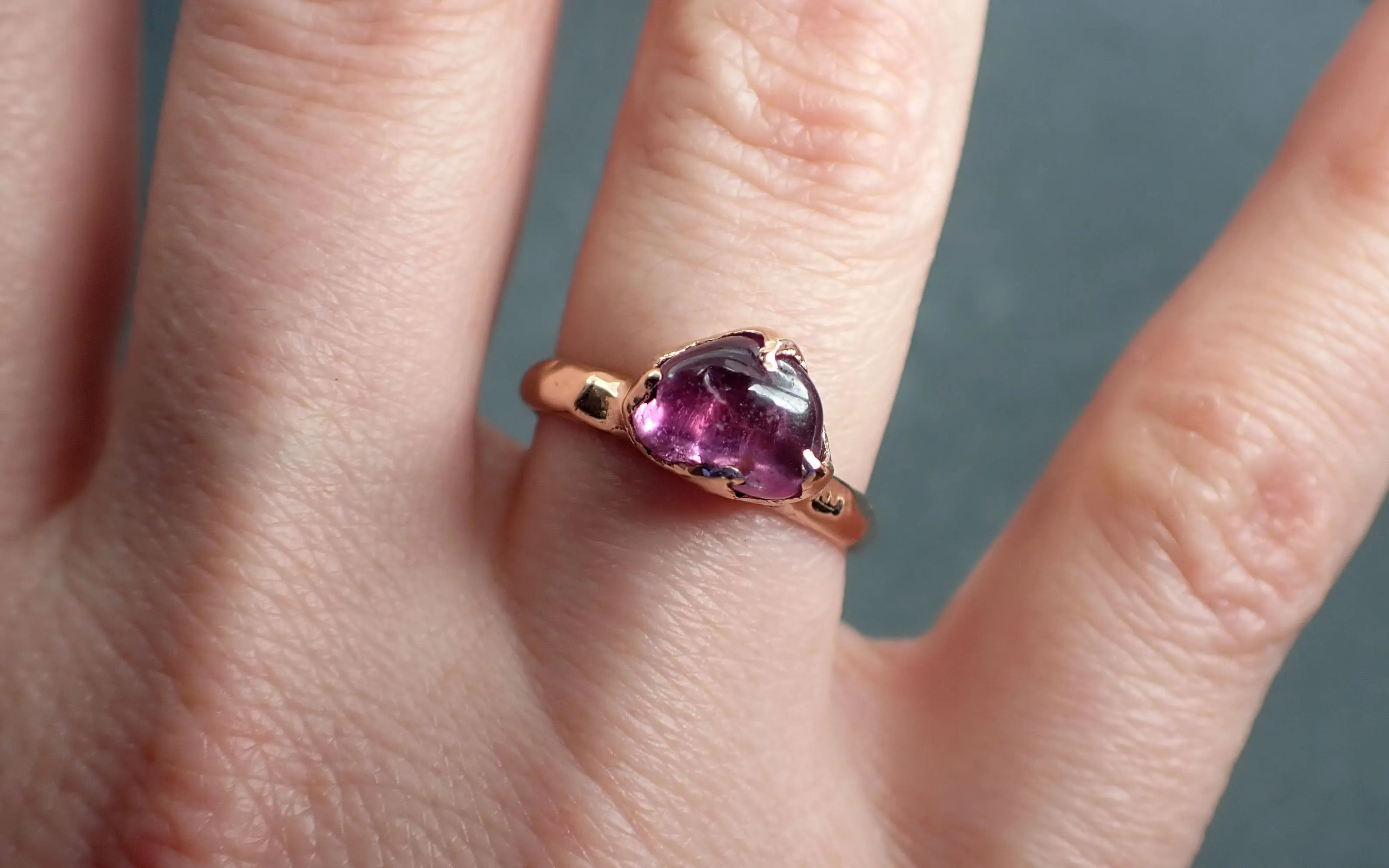 Sapphire   pink polished 14k Rose gold Solitaire gemstone ring 2872