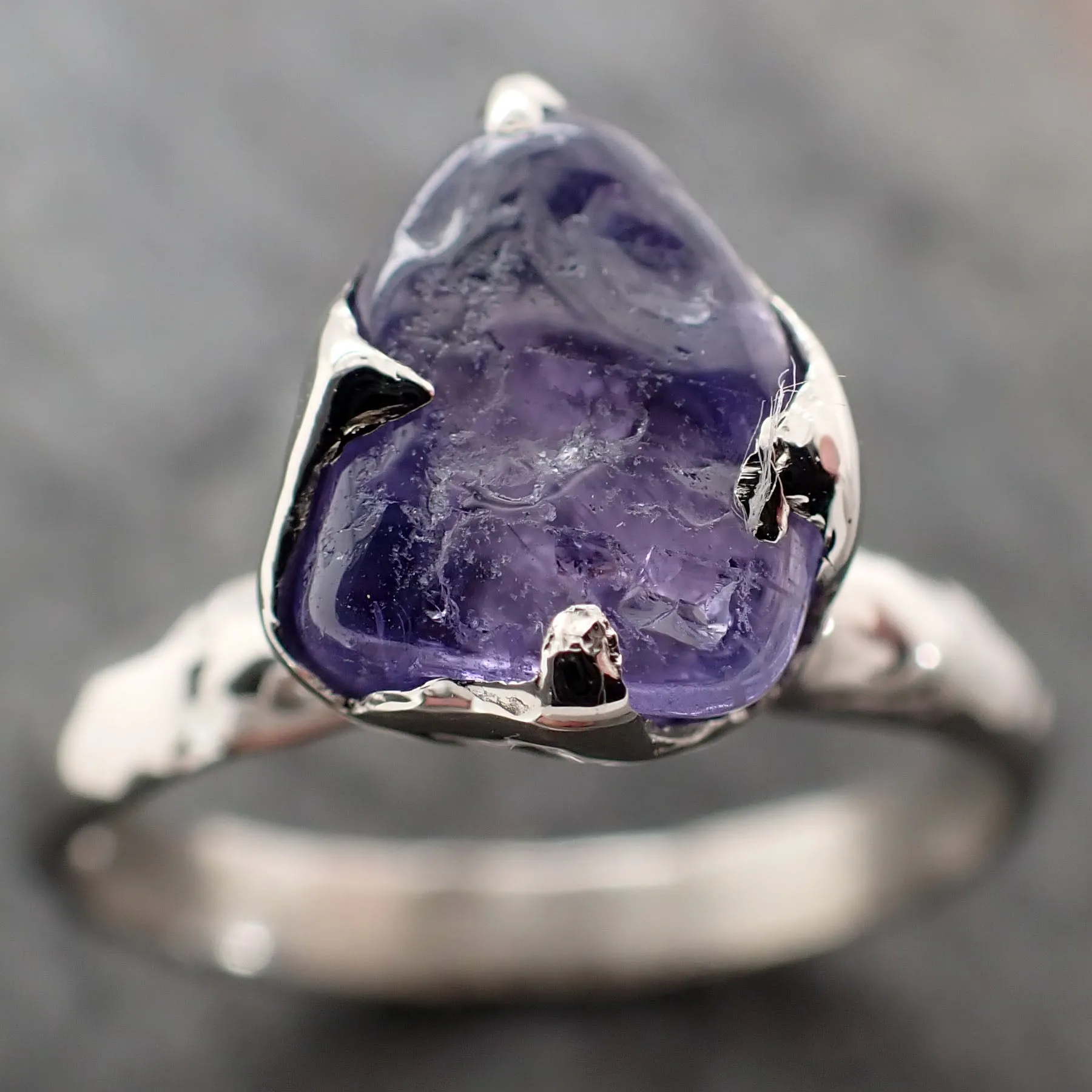 Sapphire Purple tumbled White 14k gold Solitaire gemstone ring 2851