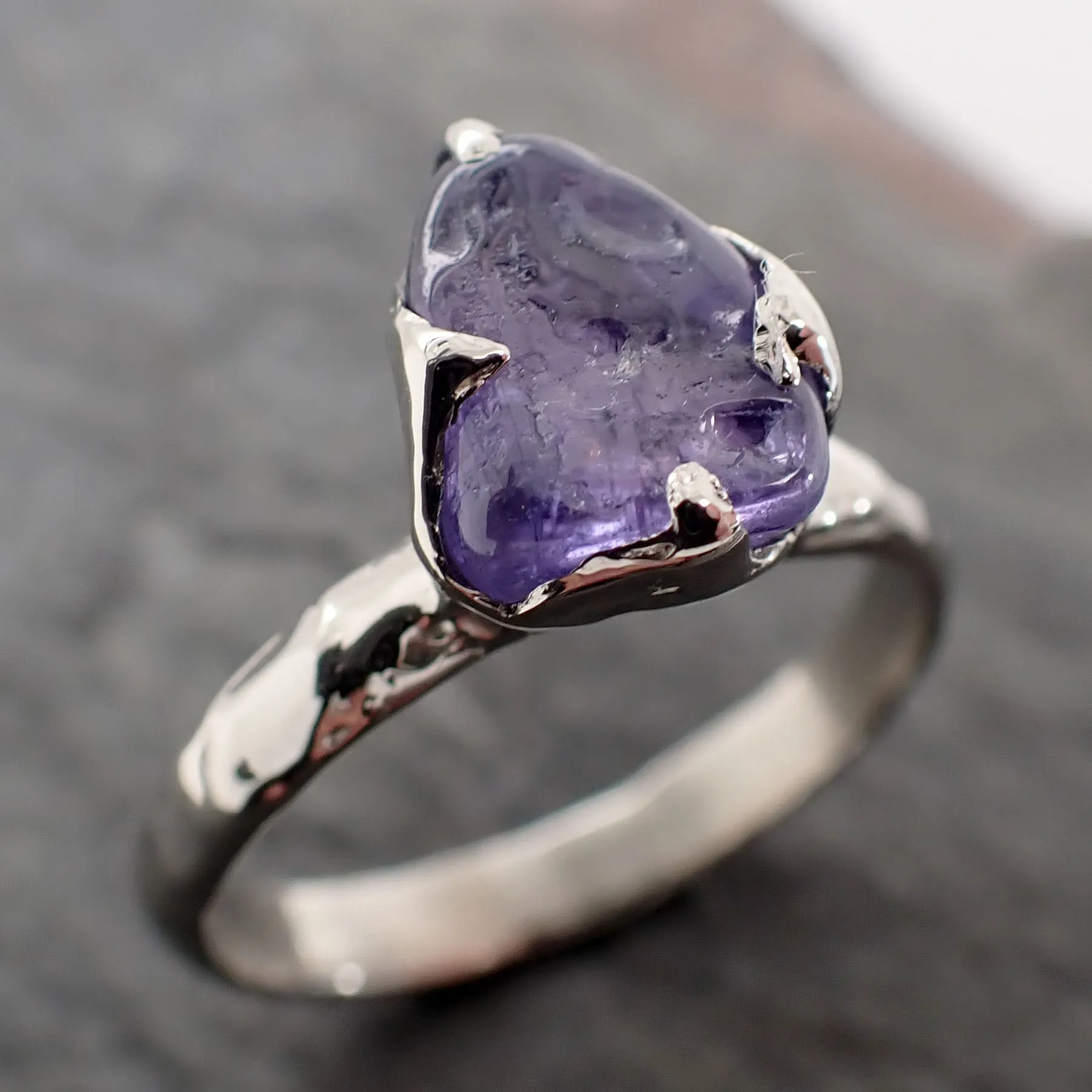 Sapphire Purple tumbled White 14k gold Solitaire gemstone ring 2851