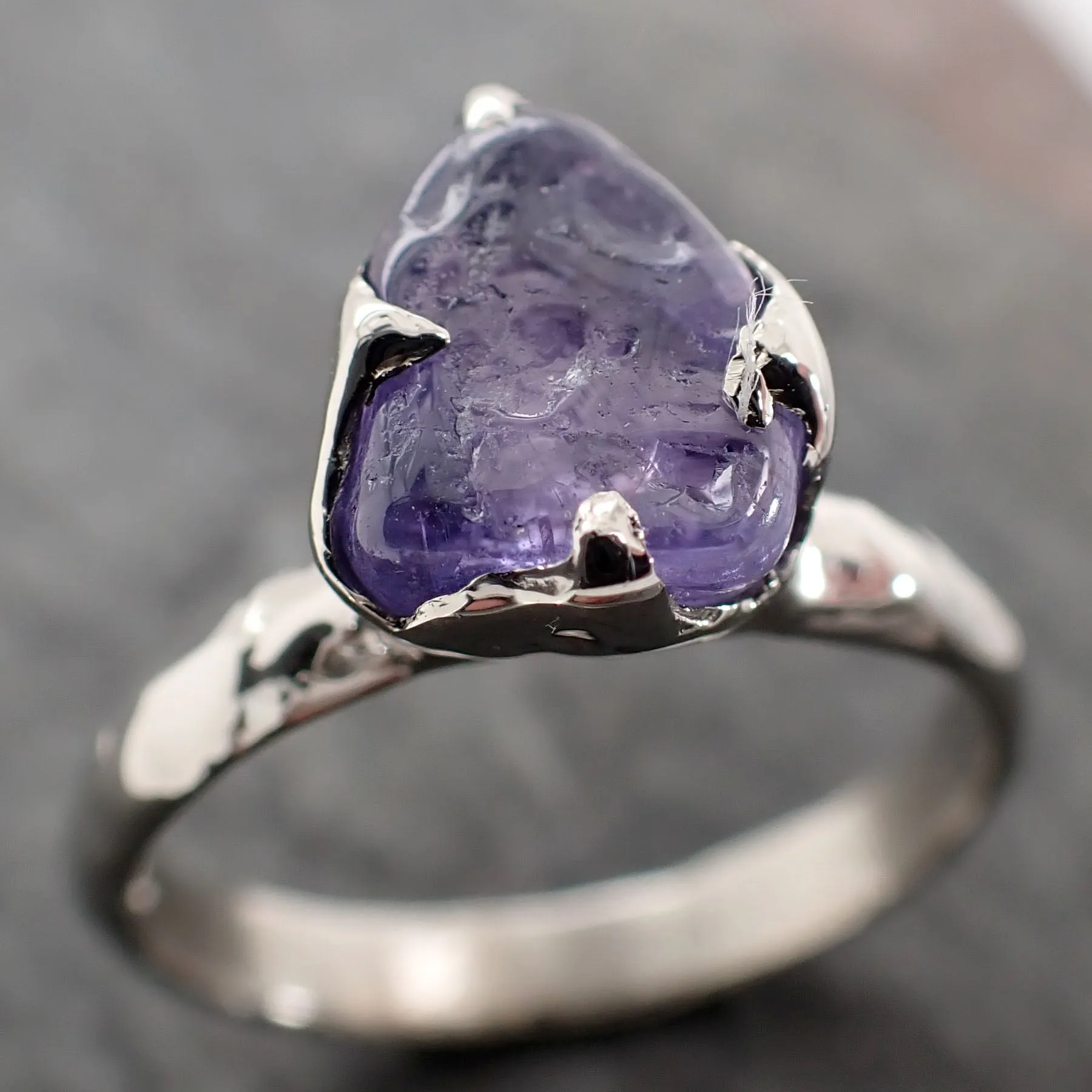 Sapphire Purple tumbled White 14k gold Solitaire gemstone ring 2851