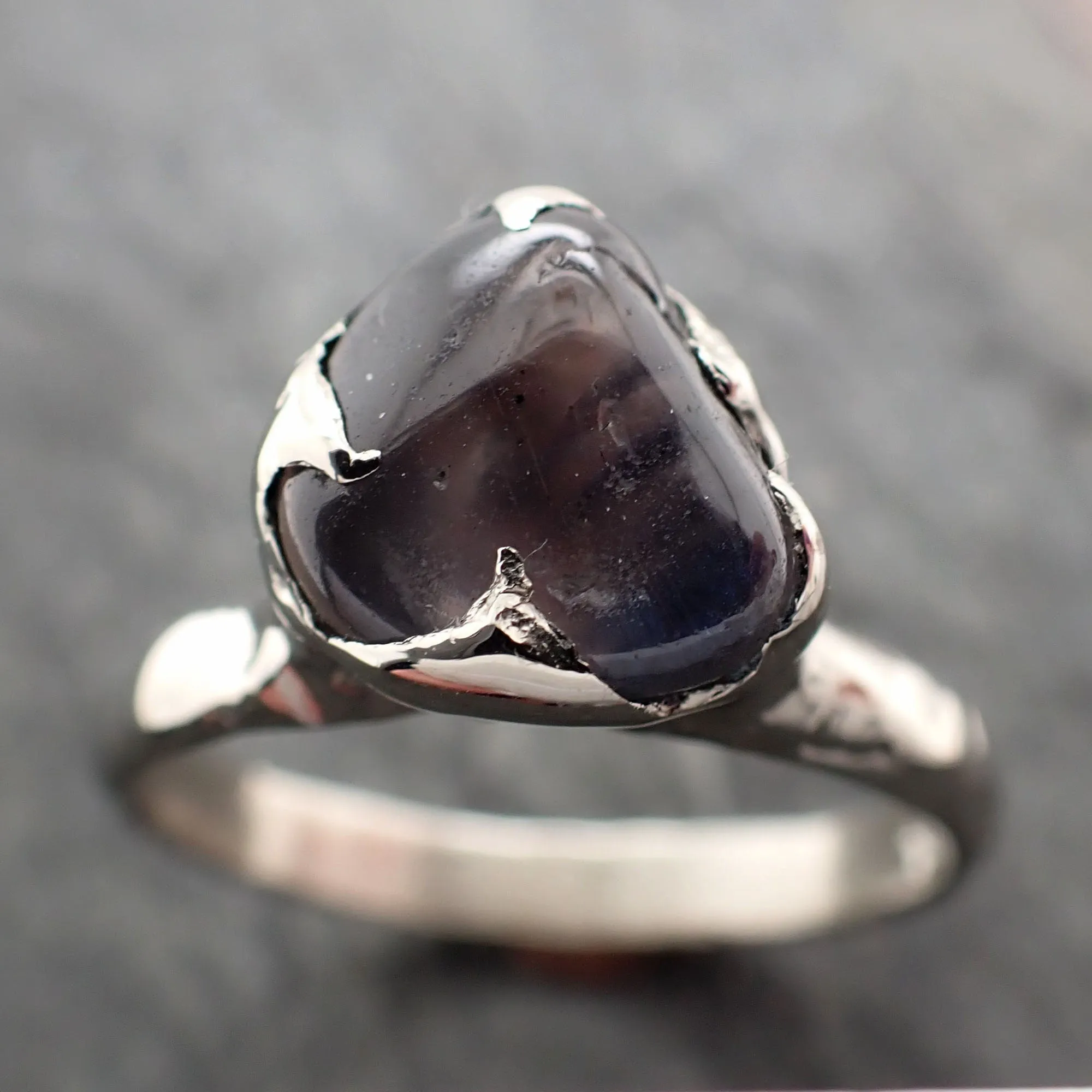 Sapphire purple tumbled White 14k gold Solitaire gemstone ring 2886