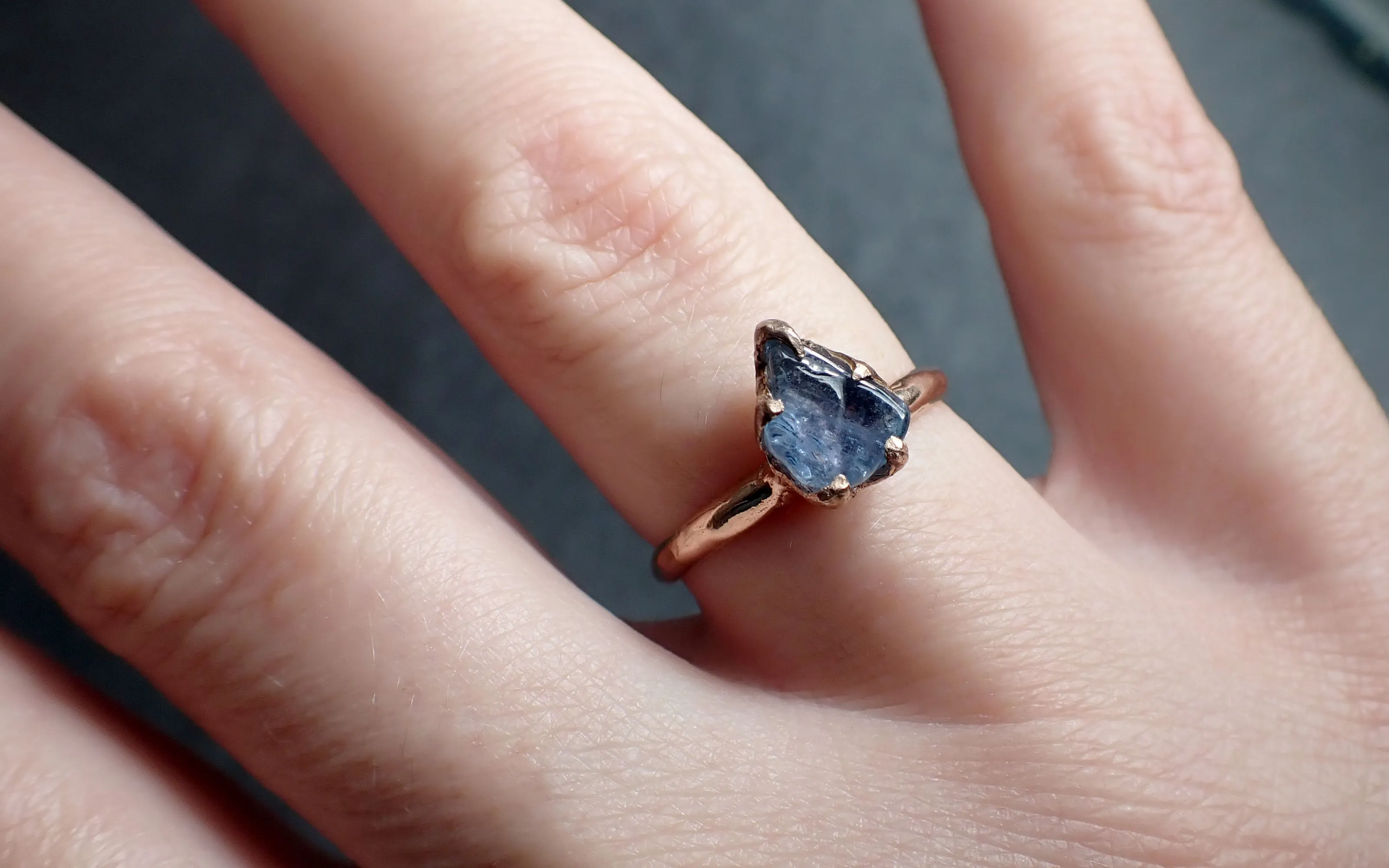Sapphire tumbled 14k Rose gold Solitaire gemstone ring 2710