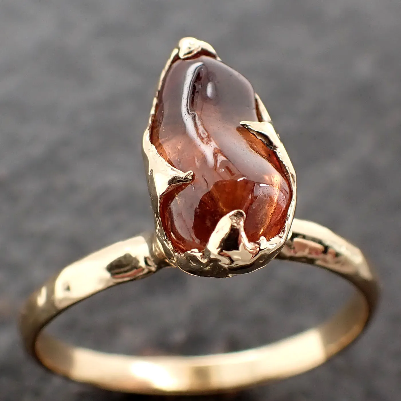 Sapphire tumbled honey orange 18k yellow gold Solitaire gemstone ring 2635
