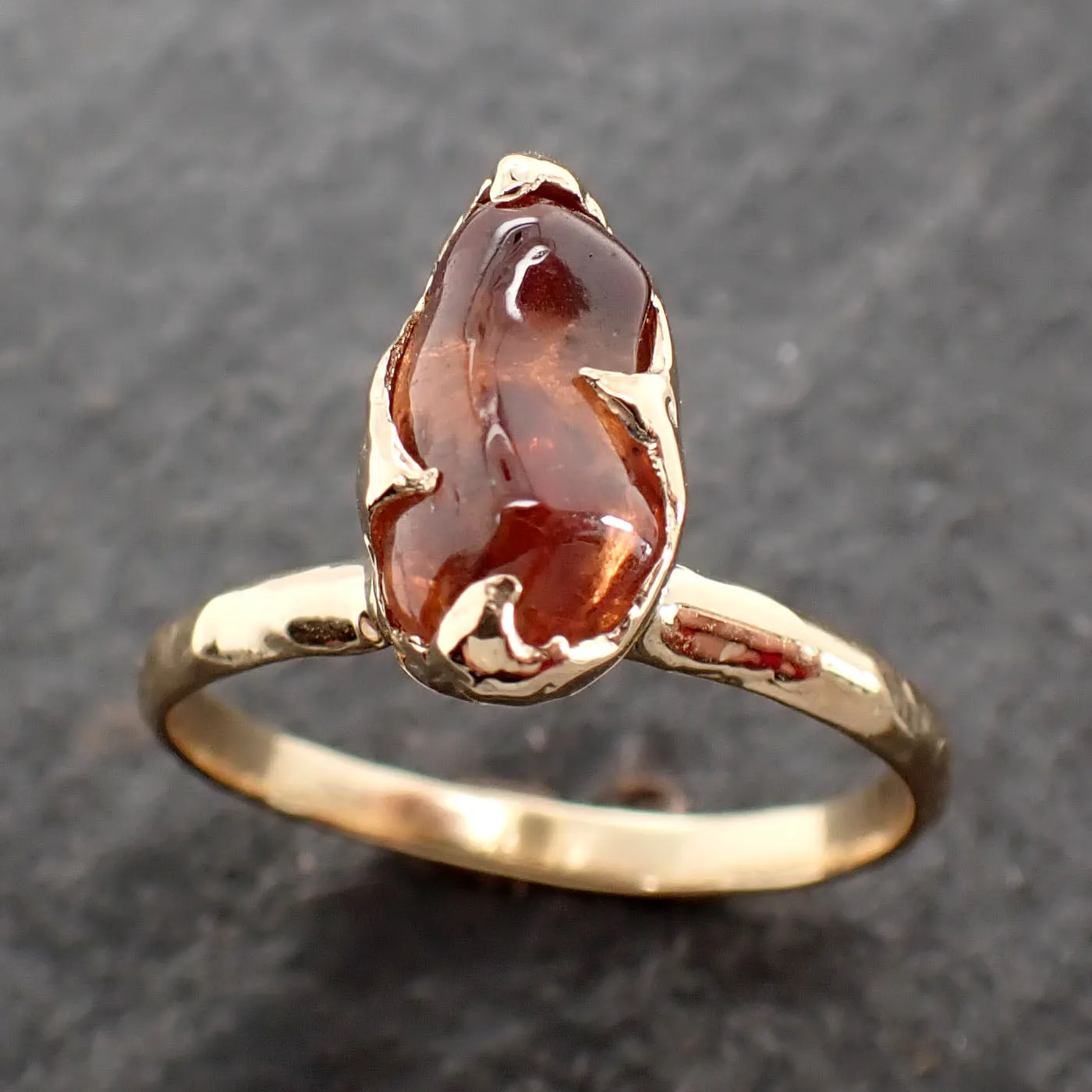 Sapphire tumbled honey orange 18k yellow gold Solitaire gemstone ring 2635