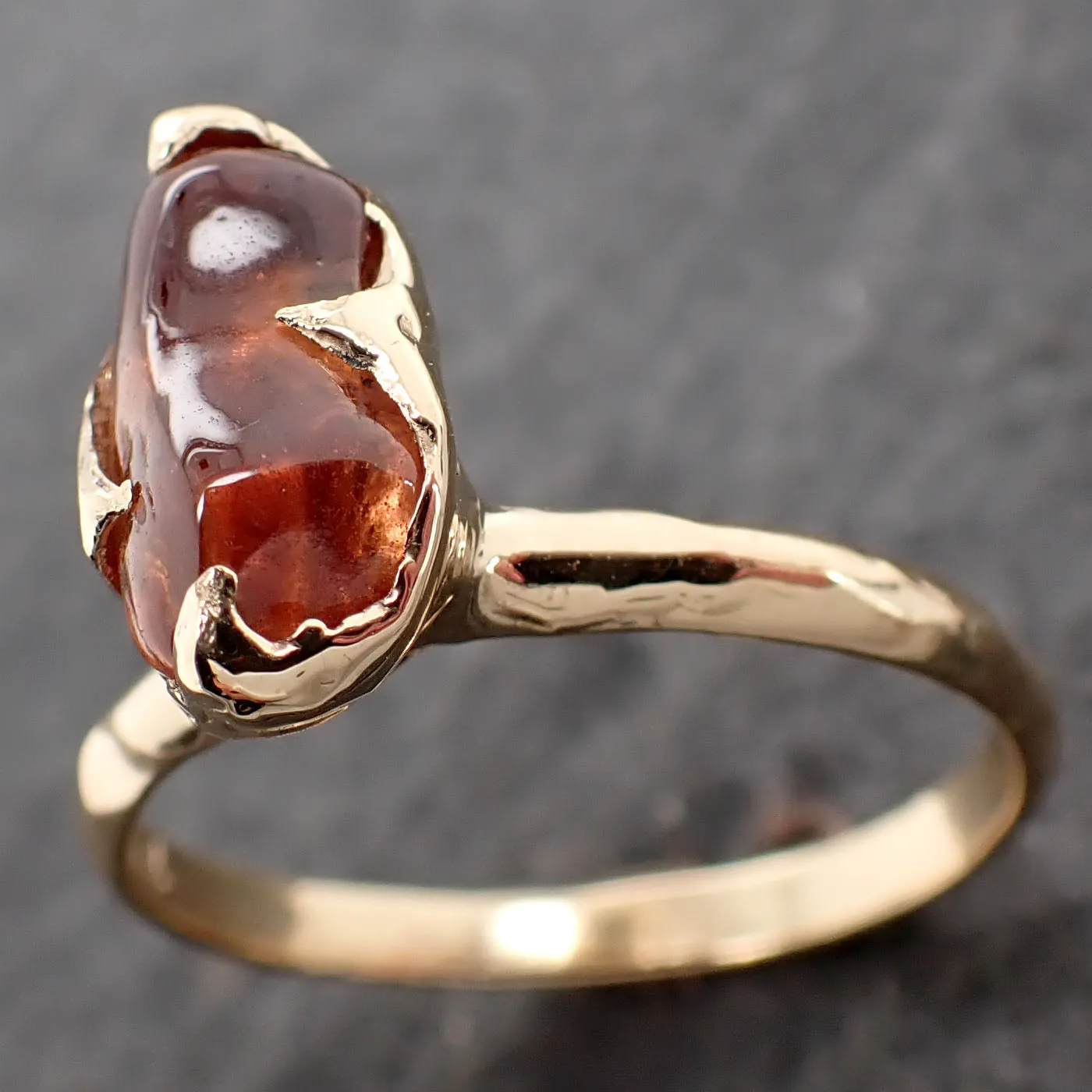 Sapphire tumbled honey orange 18k yellow gold Solitaire gemstone ring 2635
