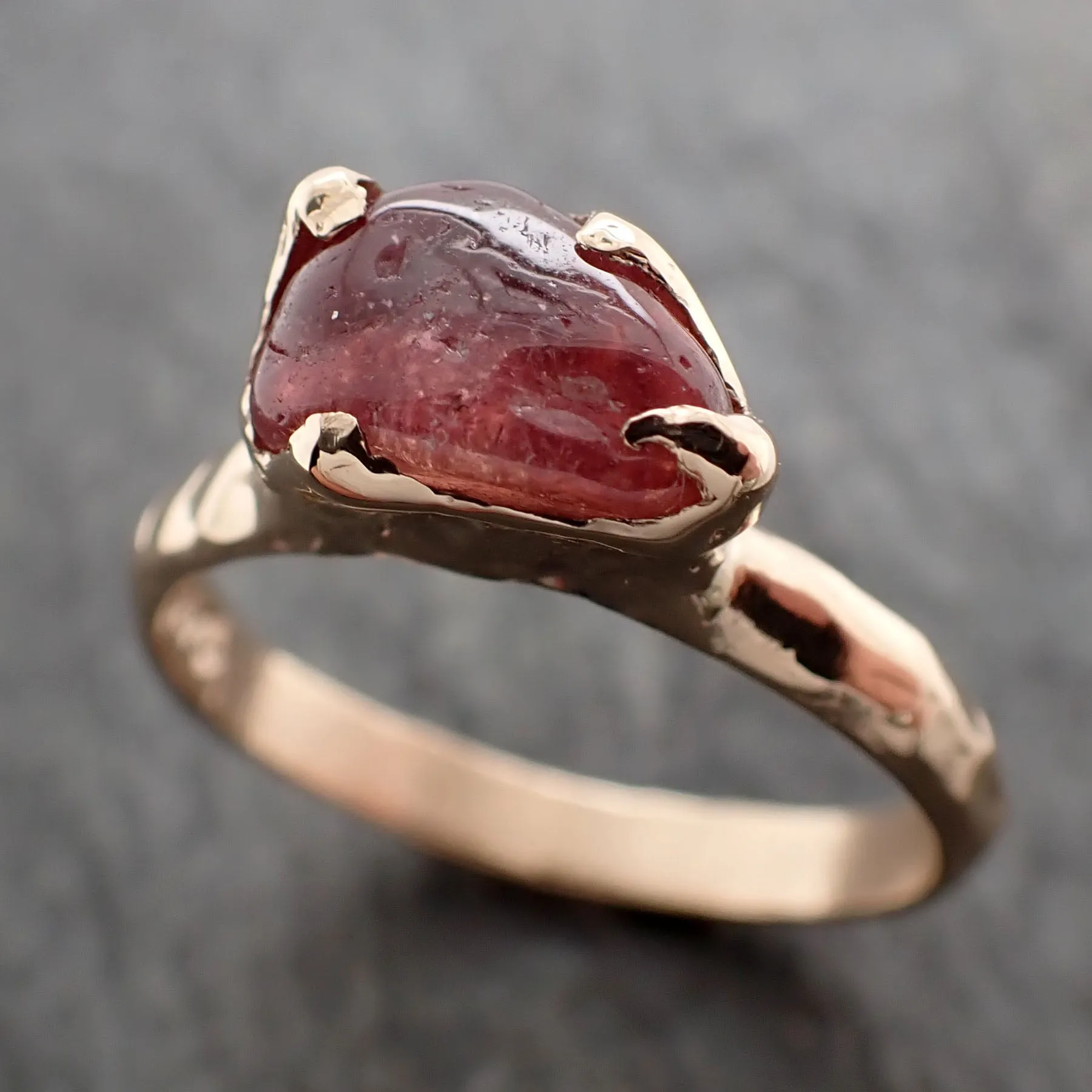 Sapphire tumbled hot pink tumbled yellow 14k gold Solitaire gemstone ring 2841