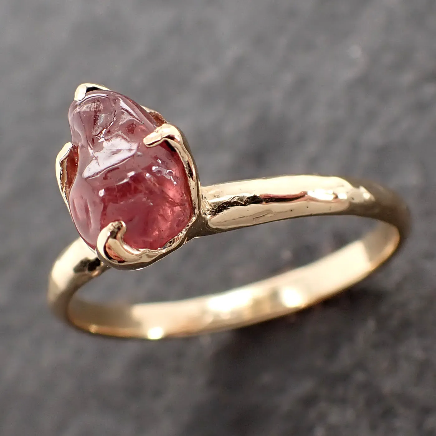 Sapphire tumbled pink tumbled yellow 18k gold Solitaire gemstone ring 2637