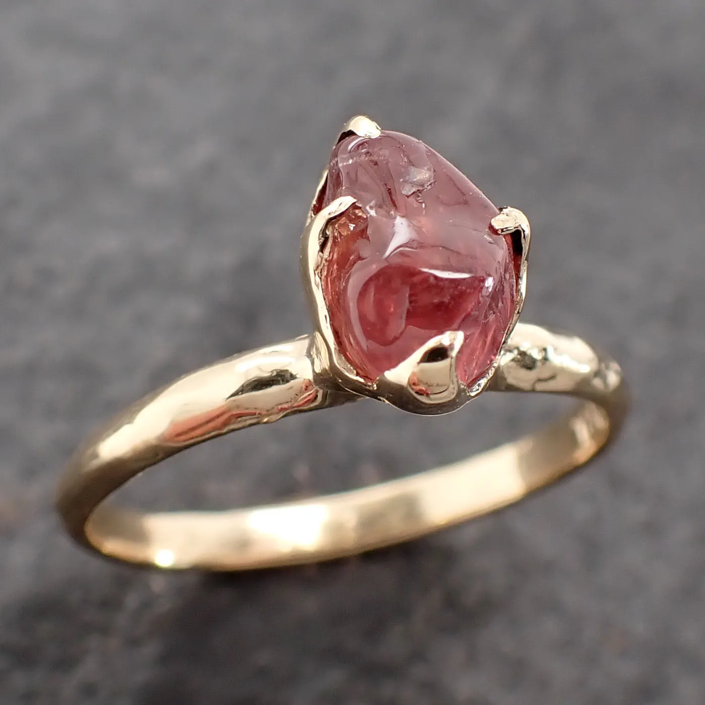 Sapphire tumbled pink tumbled yellow 18k gold Solitaire gemstone ring 2637
