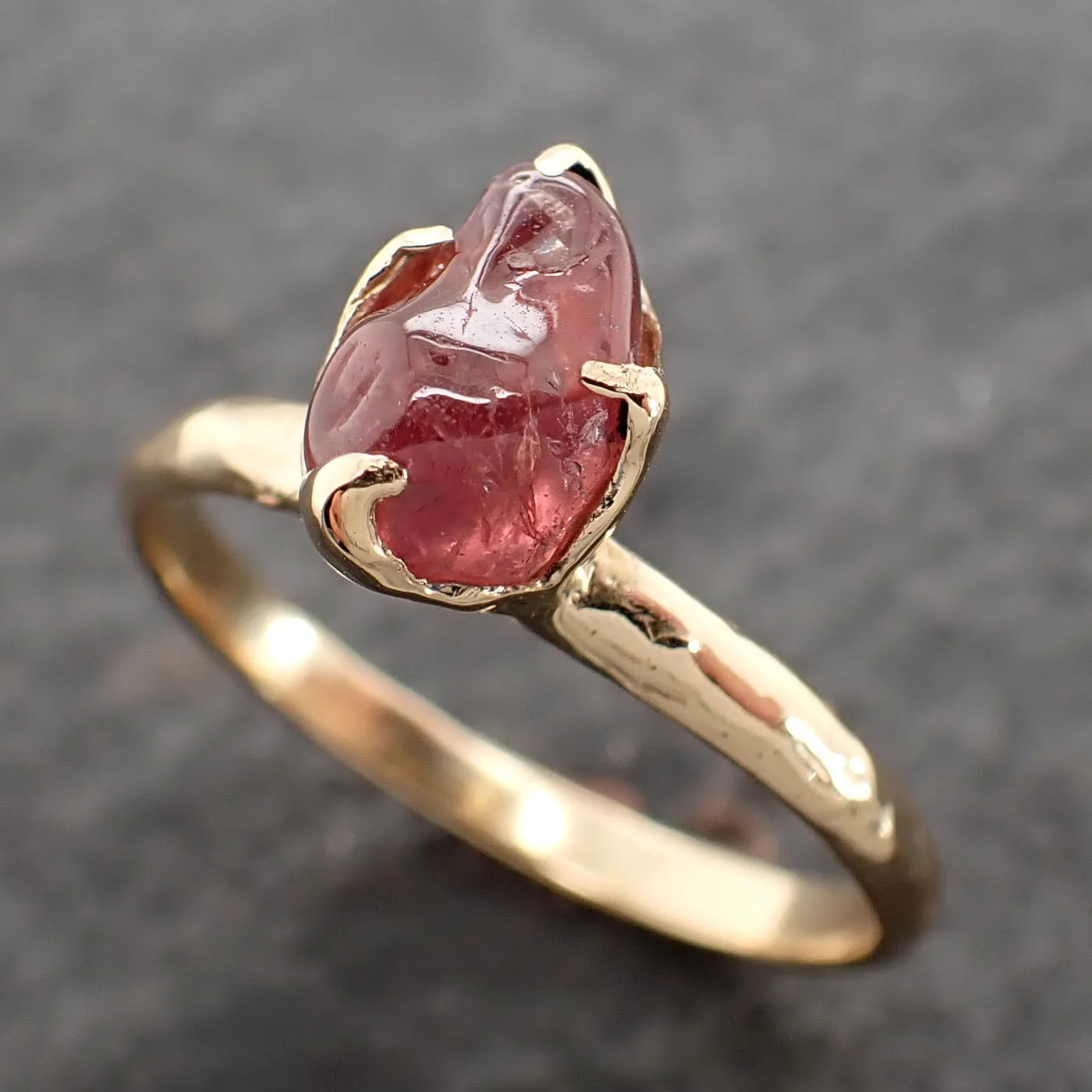 Sapphire tumbled pink tumbled yellow 18k gold Solitaire gemstone ring 2637