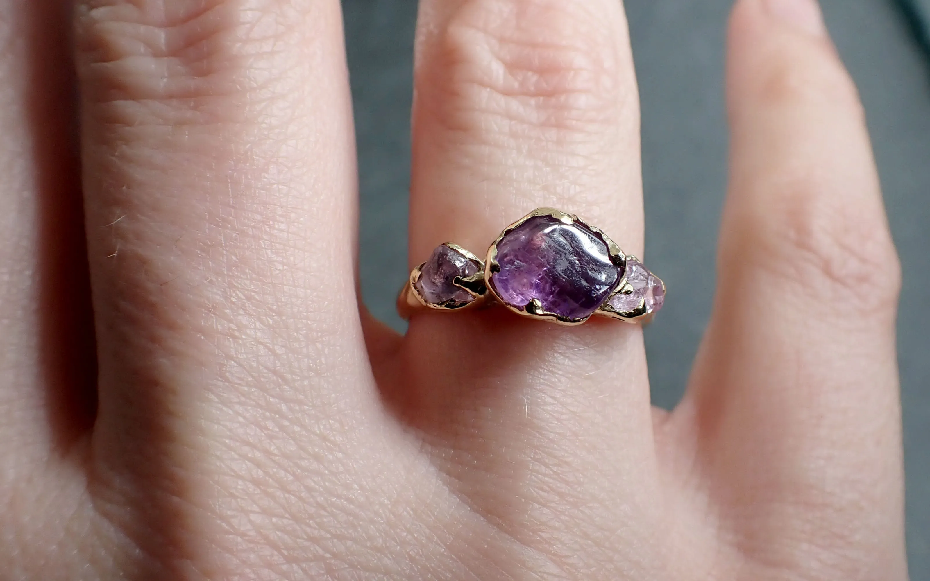 Sapphire tumbled purple and pink tumbled yellow 18k gold multi stone gemstone ring 2809