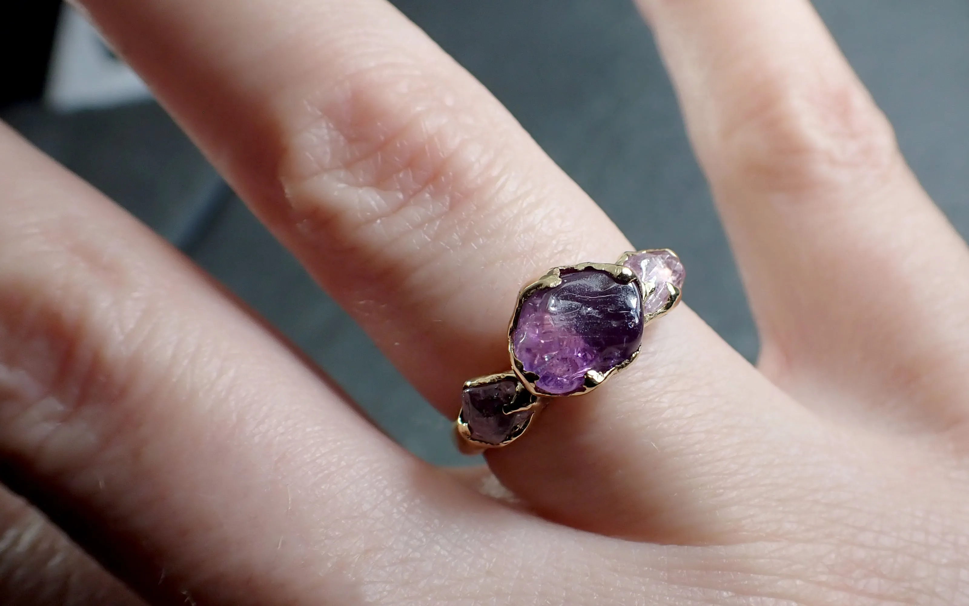 Sapphire tumbled purple and pink tumbled yellow 18k gold multi stone gemstone ring 2809