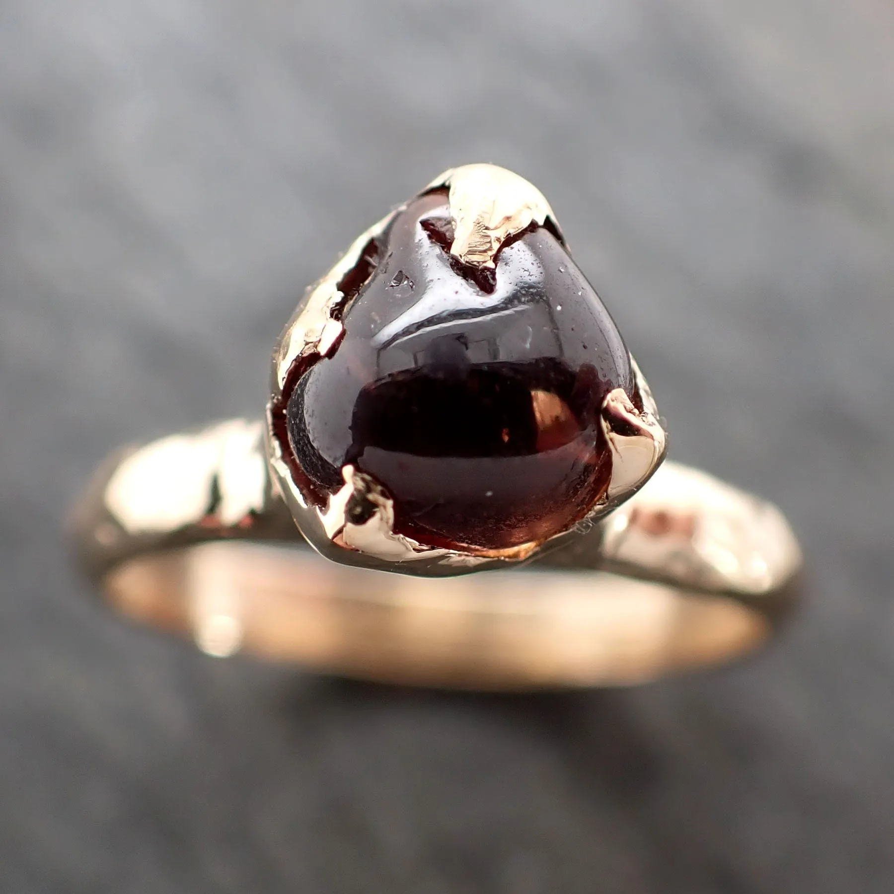 Sapphire tumbled red tumbled yellow 18k gold Solitaire gemstone ring 2890