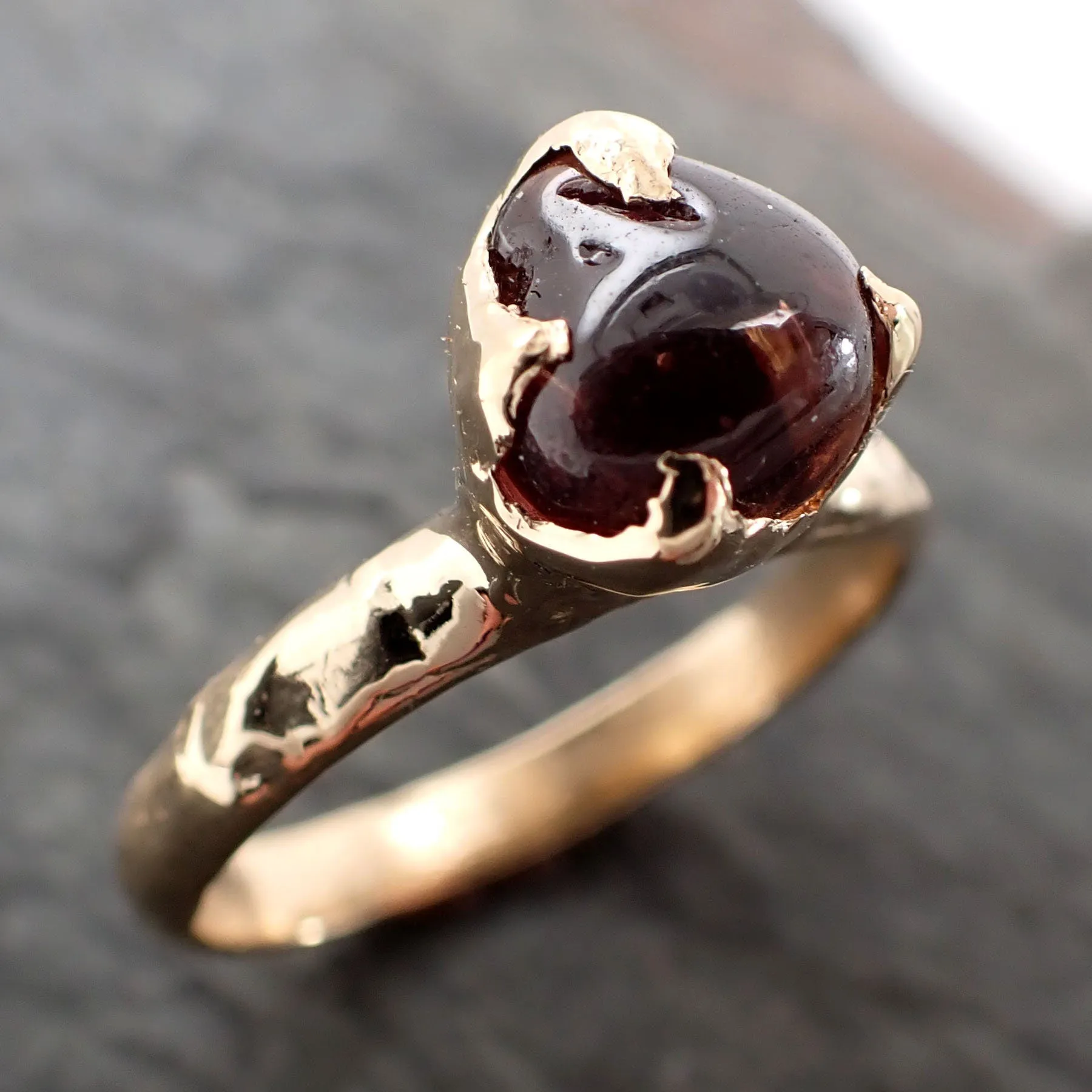 Sapphire tumbled red tumbled yellow 18k gold Solitaire gemstone ring 2890