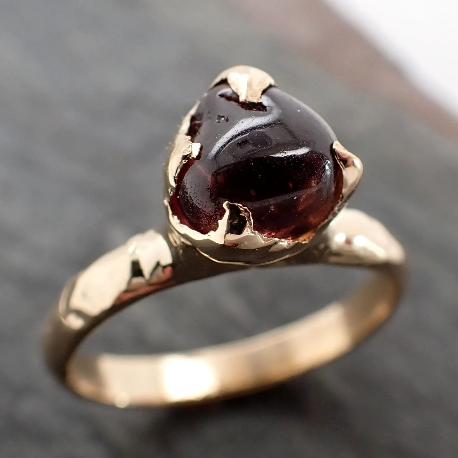 Sapphire tumbled red tumbled yellow 18k gold Solitaire gemstone ring 2890