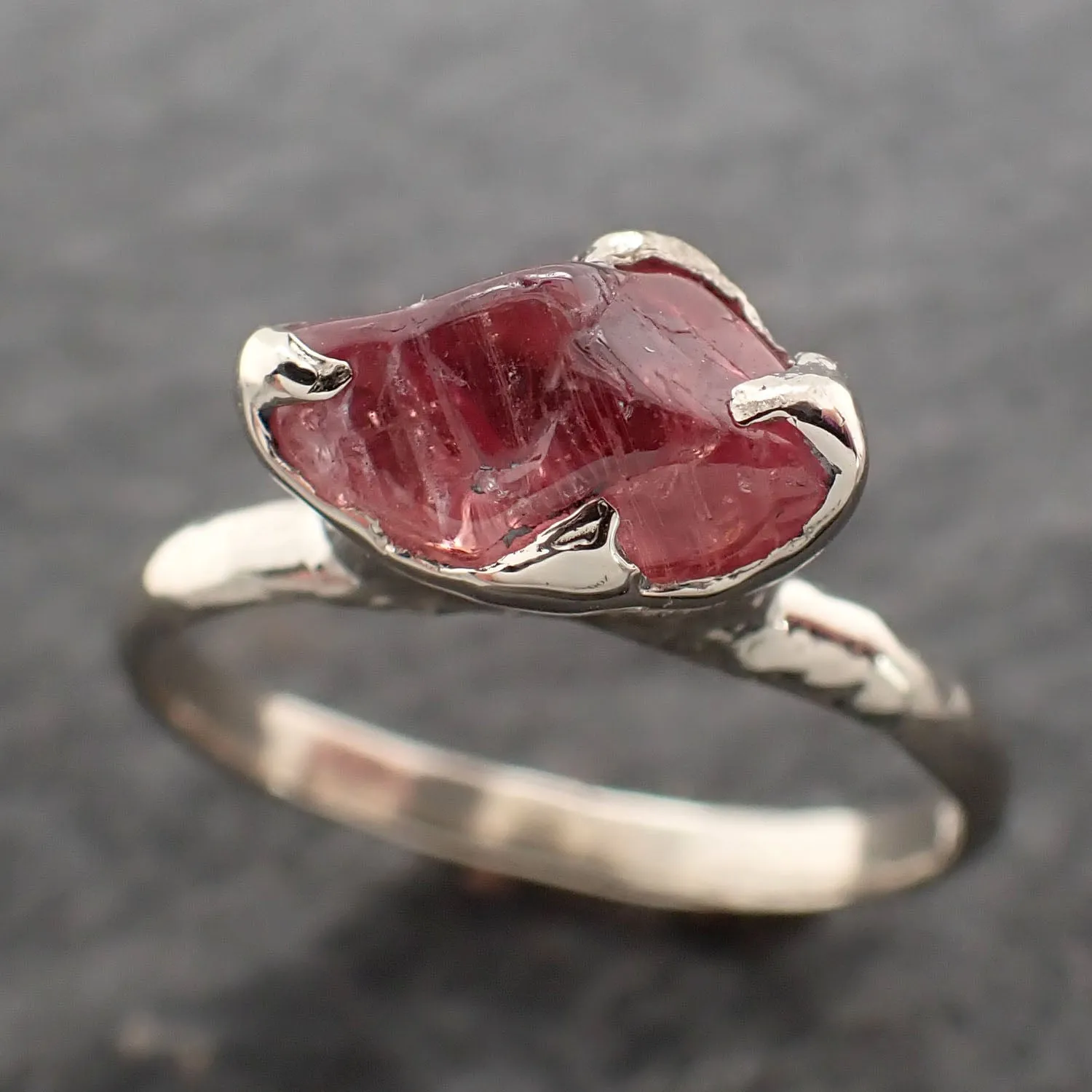 Sapphire tumbled White 14k gold Solitaire gemstone ring 2661