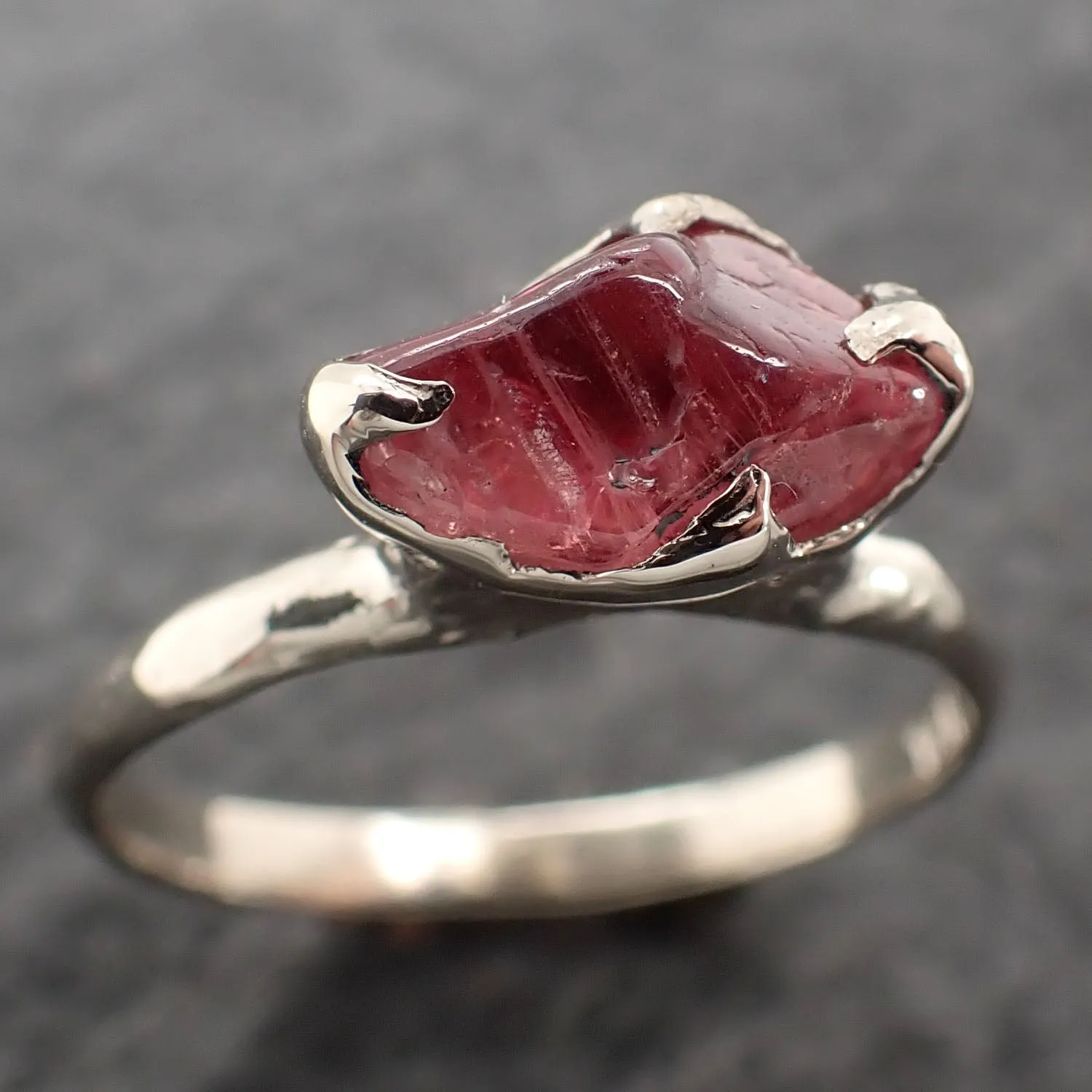 Sapphire tumbled White 14k gold Solitaire gemstone ring 2661