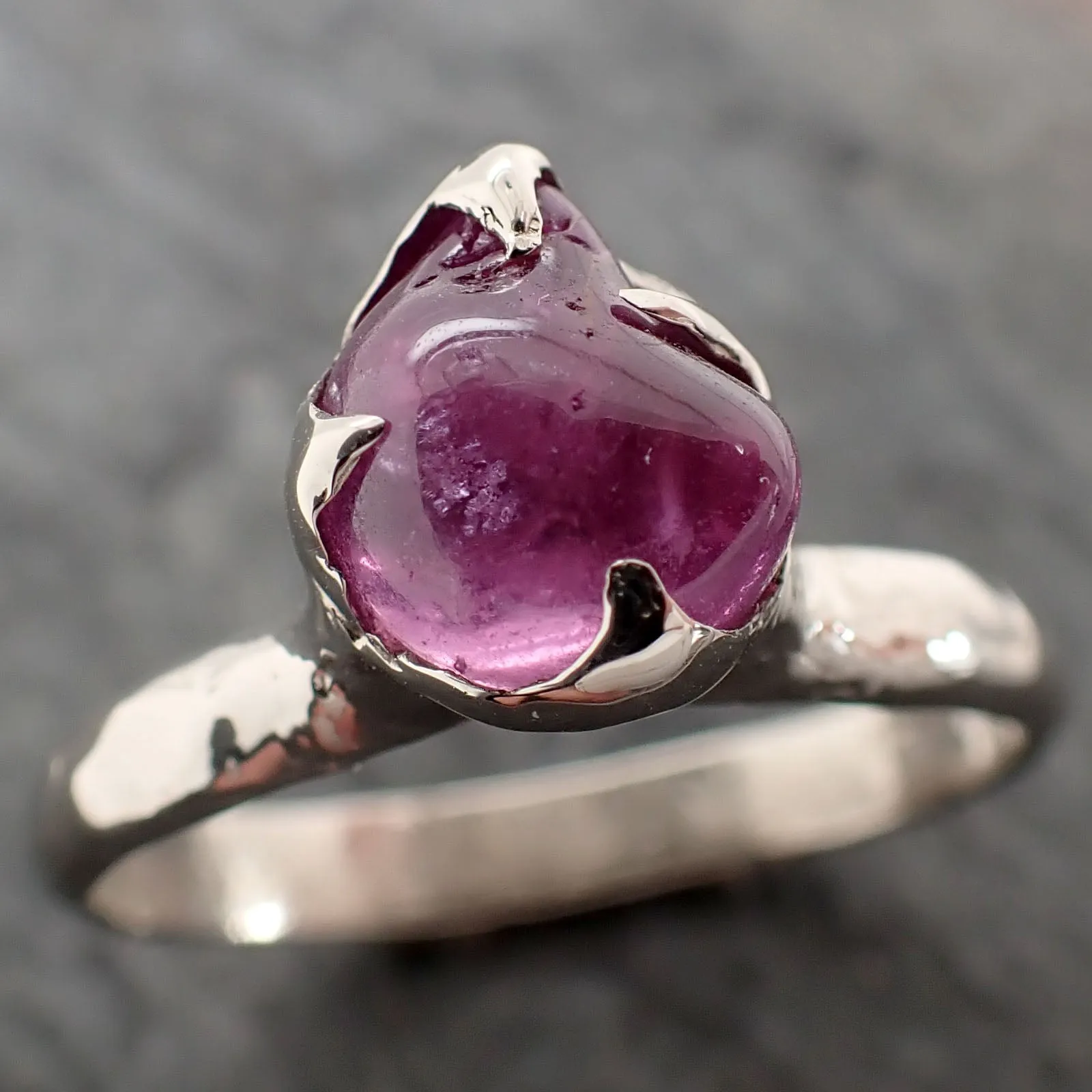 Sapphire tumbled White 14k gold Solitaire gemstone ring 2846
