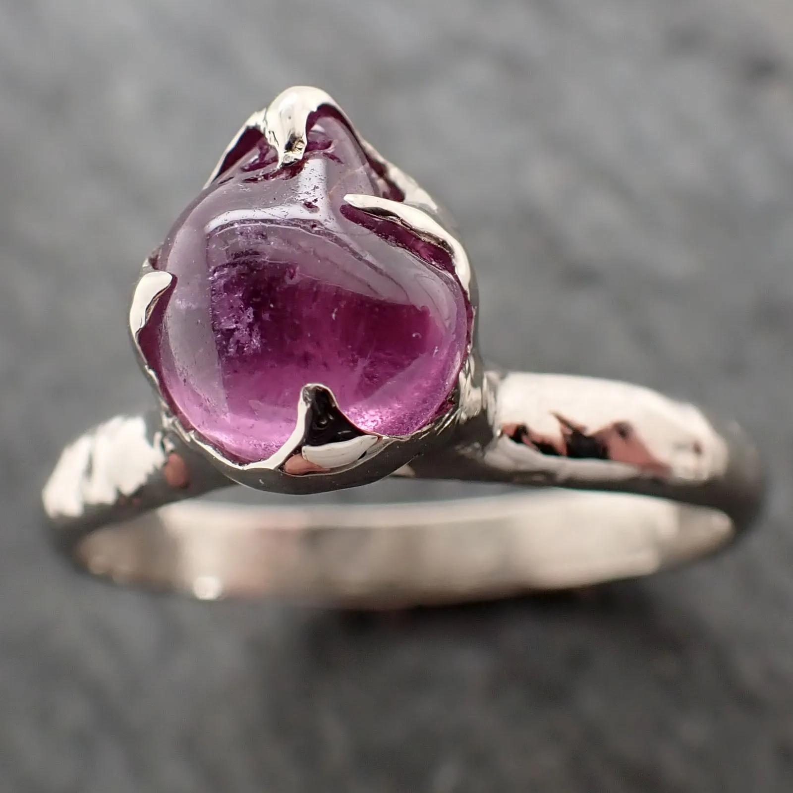 Sapphire tumbled White 14k gold Solitaire gemstone ring 2846