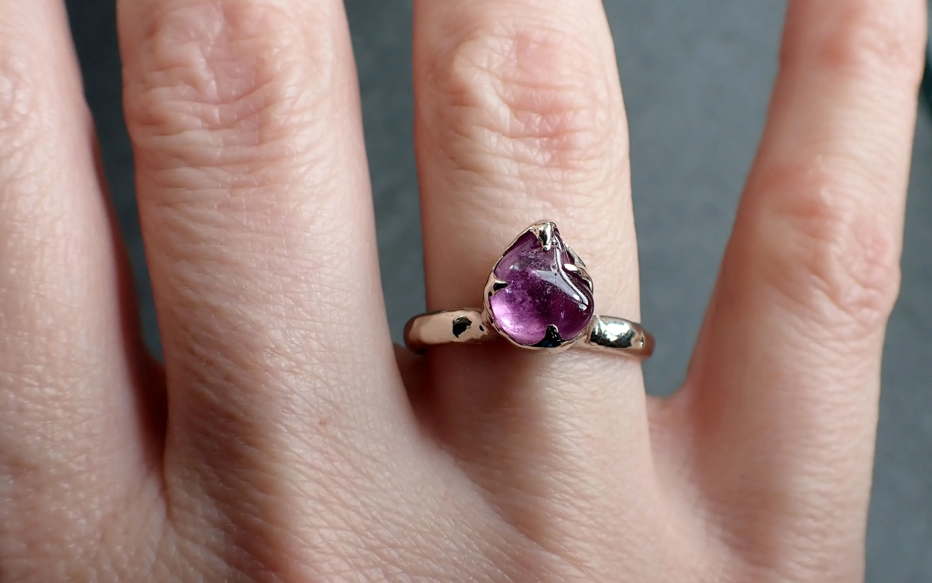 Sapphire tumbled White 14k gold Solitaire gemstone ring 2846
